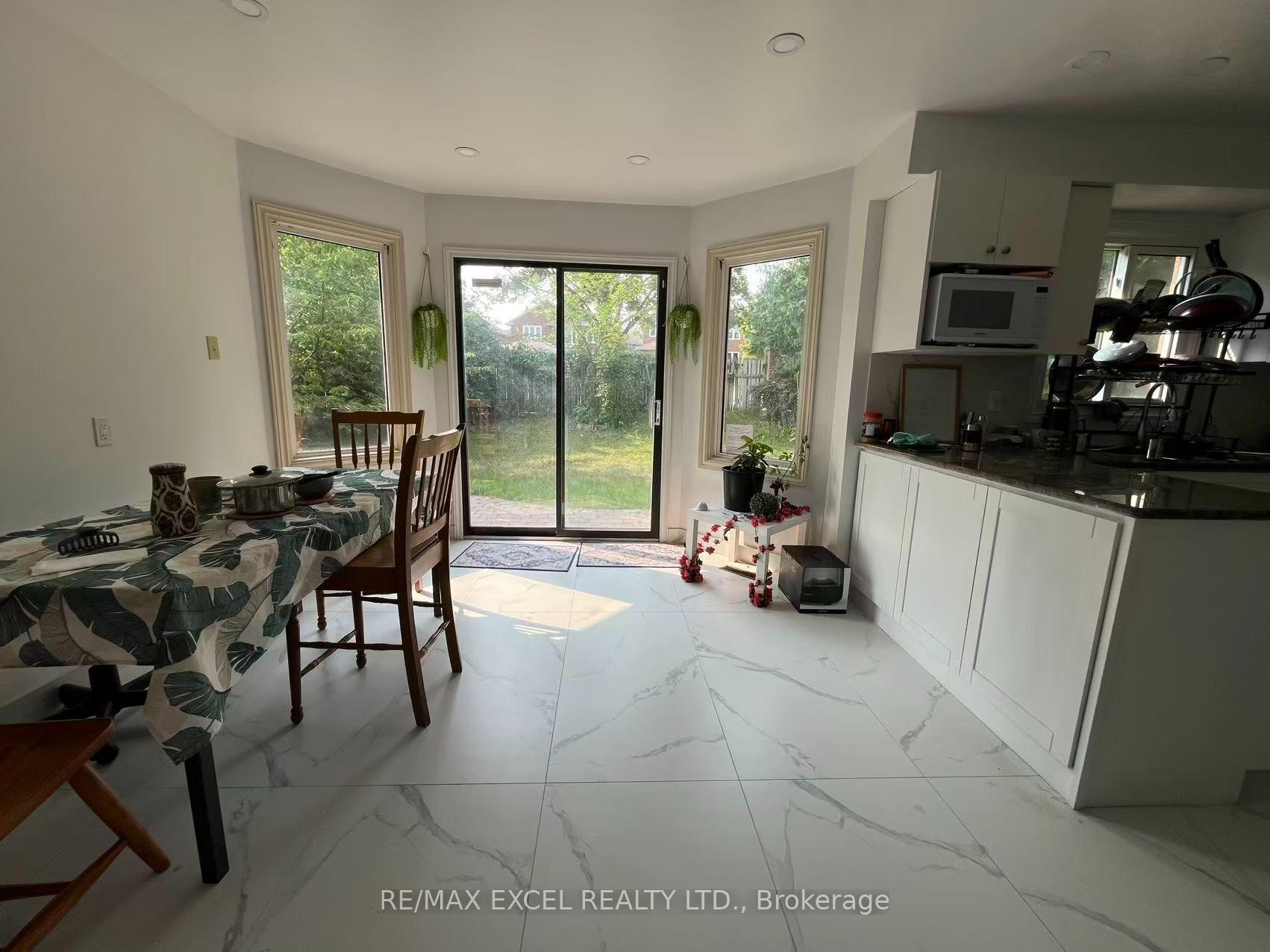 Photo 6 of Unit Main, 60 Normandy Crescent, Richmond Hill, Harding — HOMEH
