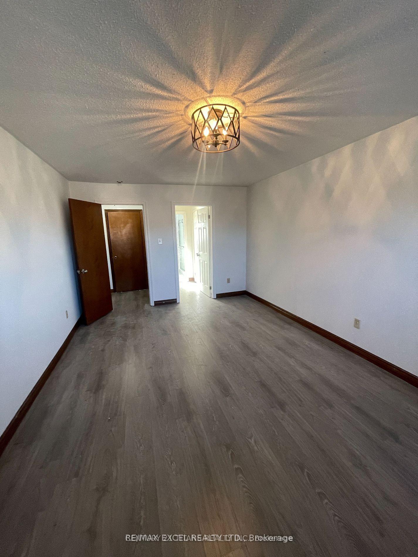 Photo 12 of Unit Main, 60 Normandy Crescent, Richmond Hill, Harding — HOMEH