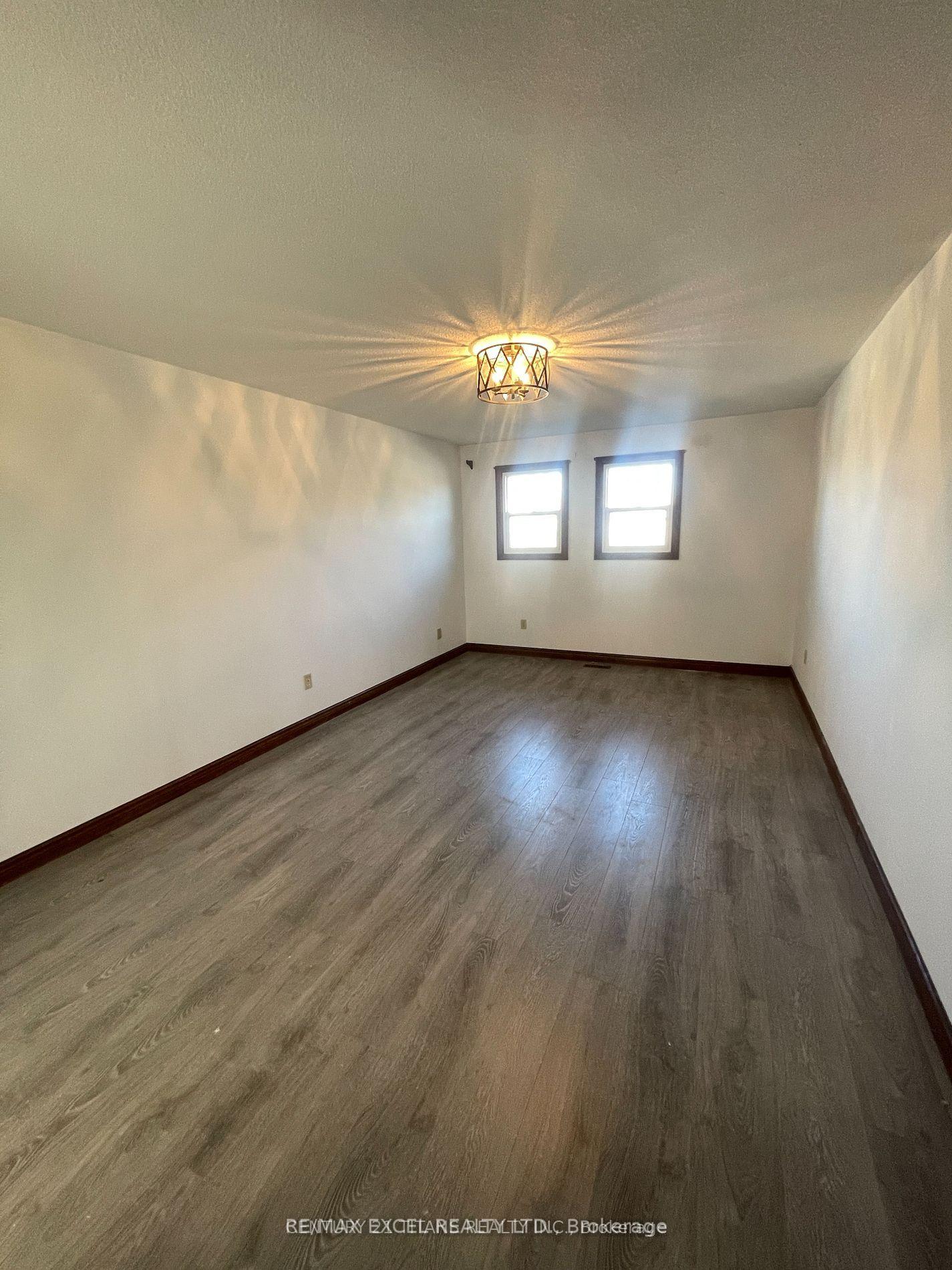 Photo 13 of Unit Main, 60 Normandy Crescent, Richmond Hill, Harding — HOMEH