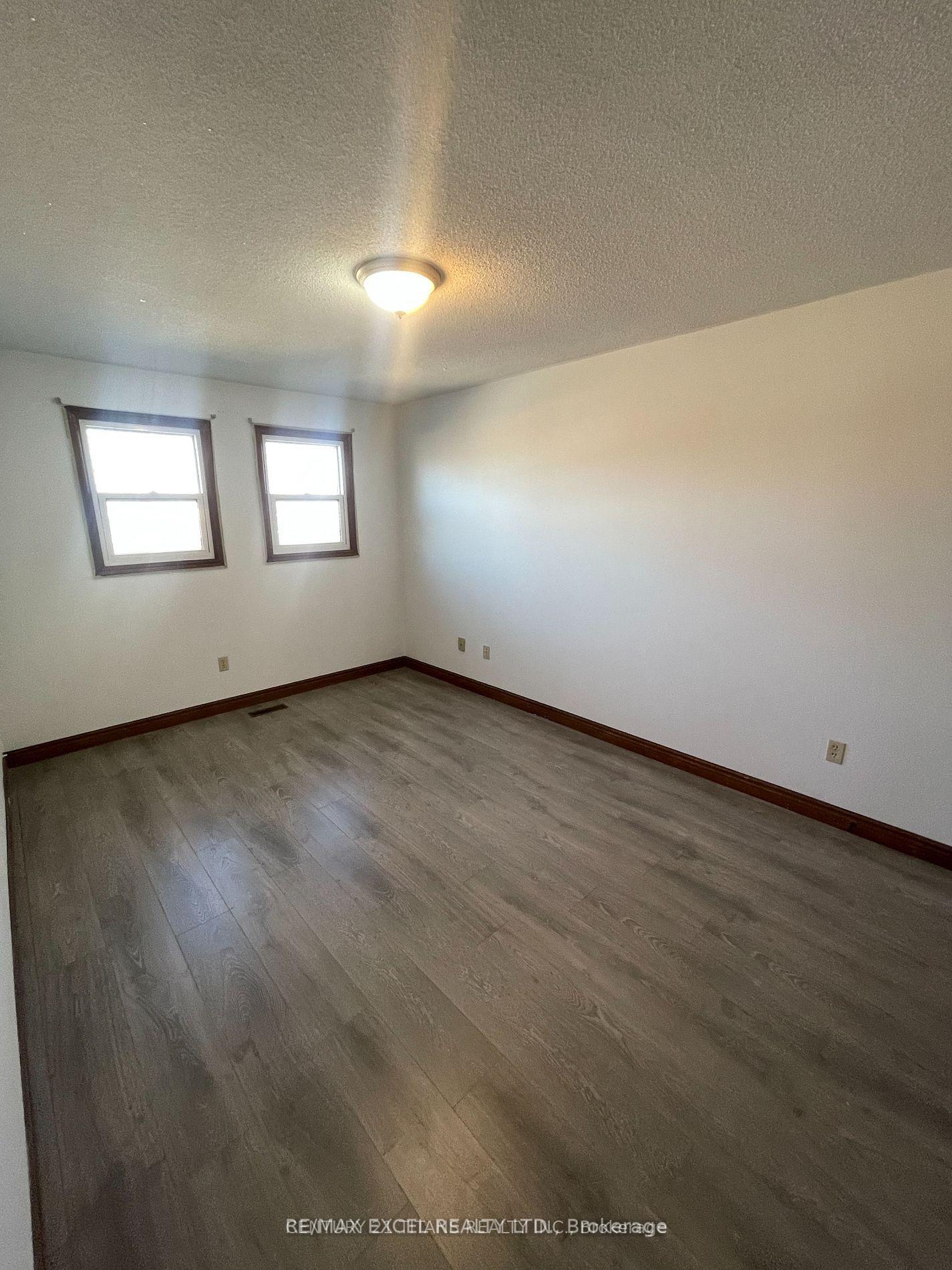 Photo 14 of Unit Main, 60 Normandy Crescent, Richmond Hill, Harding — HOMEH