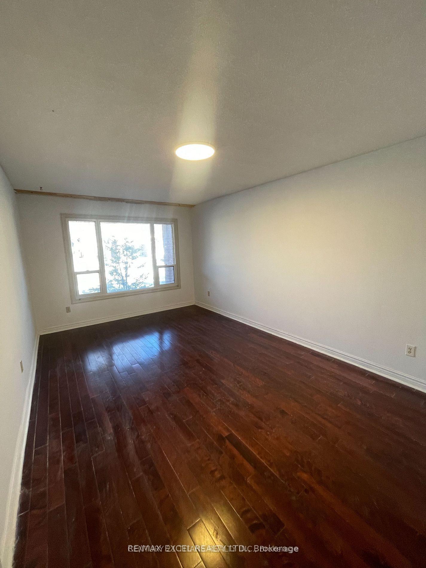 Photo 16 of Unit Main, 60 Normandy Crescent, Richmond Hill, Harding — HOMEH