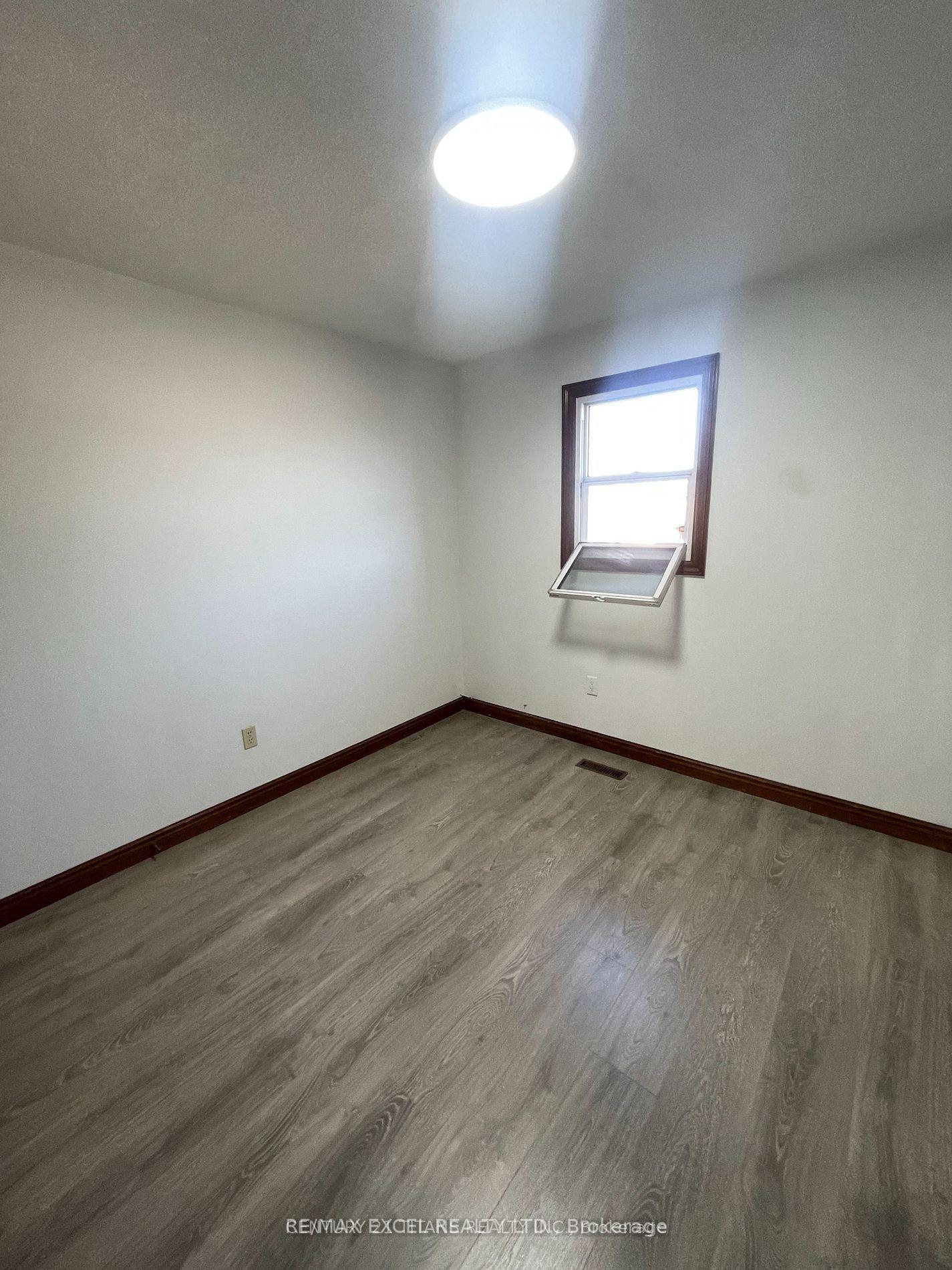 Photo 17 of Unit Main, 60 Normandy Crescent, Richmond Hill, Harding — HOMEH