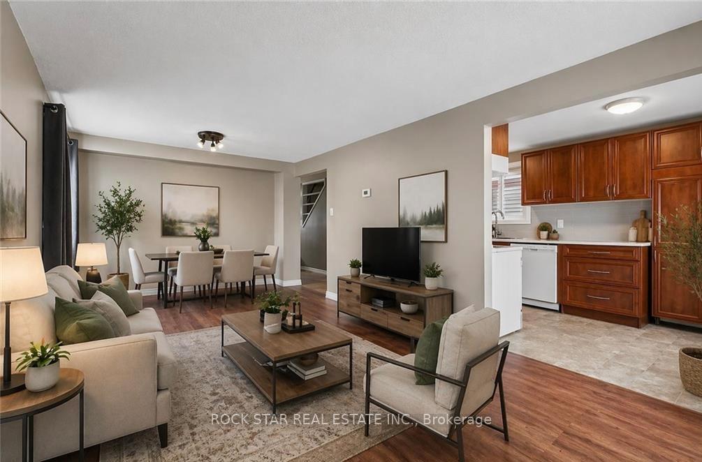 Photo 10 of 62 Corbett Drive, Barrie, Grove East — HOMEH