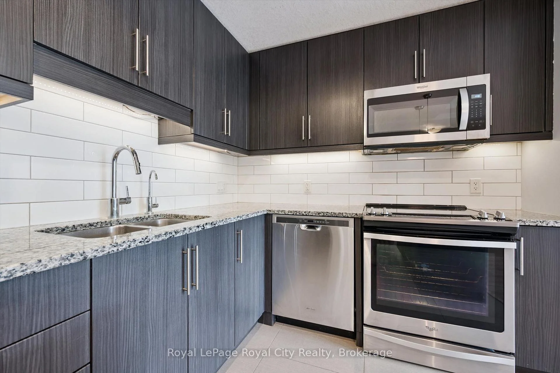 Photo 32 of Unit 207, 333 Gosling Gardens, Guelph, Clairfields/Hanlon Business Park — HOMEH