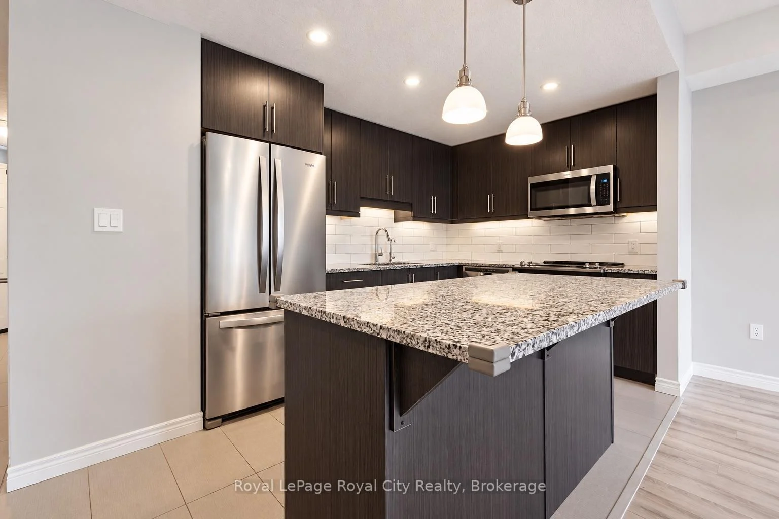 Photo 24 of Unit 207, 333 Gosling Gardens, Guelph, Clairfields/Hanlon Business Park — HOMEH