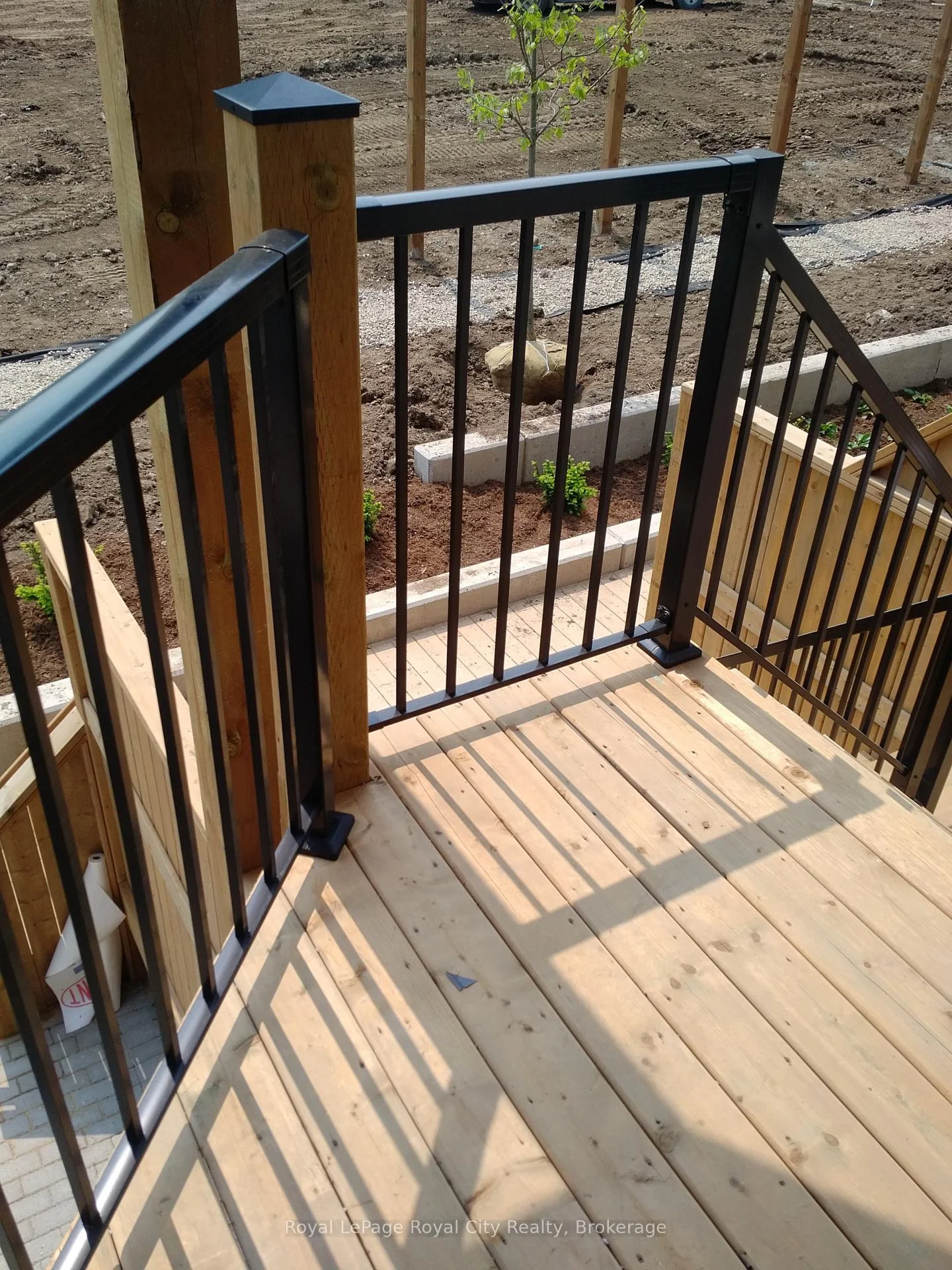 Photo 29 of Unit 207, 333 Gosling Gardens, Guelph, Clairfields/Hanlon Business Park — HOMEH