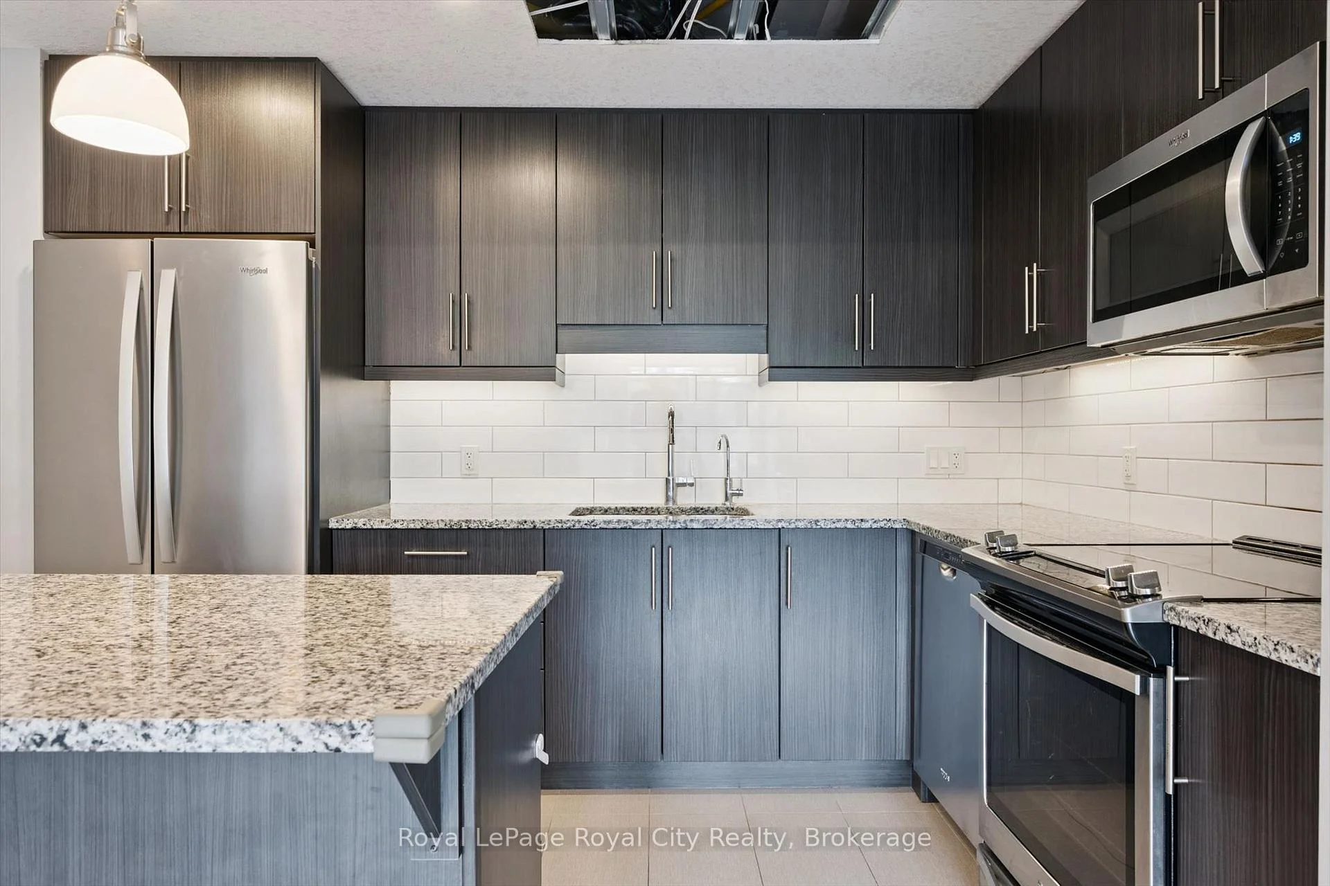 Photo 36 of Unit 207, 333 Gosling Gardens, Guelph, Clairfields/Hanlon Business Park — HOMEH