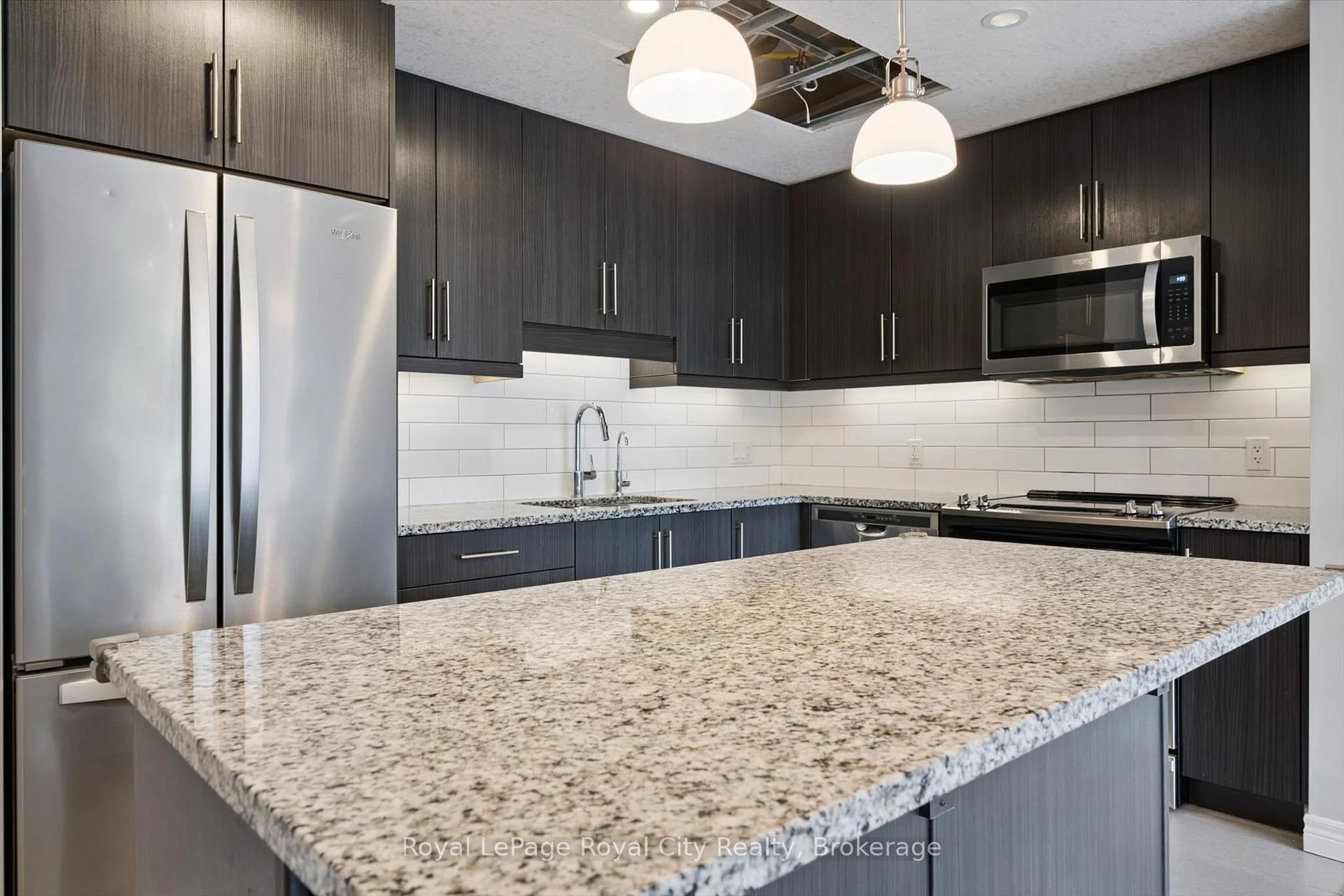 Photo 43 of Unit 207, 333 Gosling Gardens, Guelph, Clairfields/Hanlon Business Park — HOMEH
