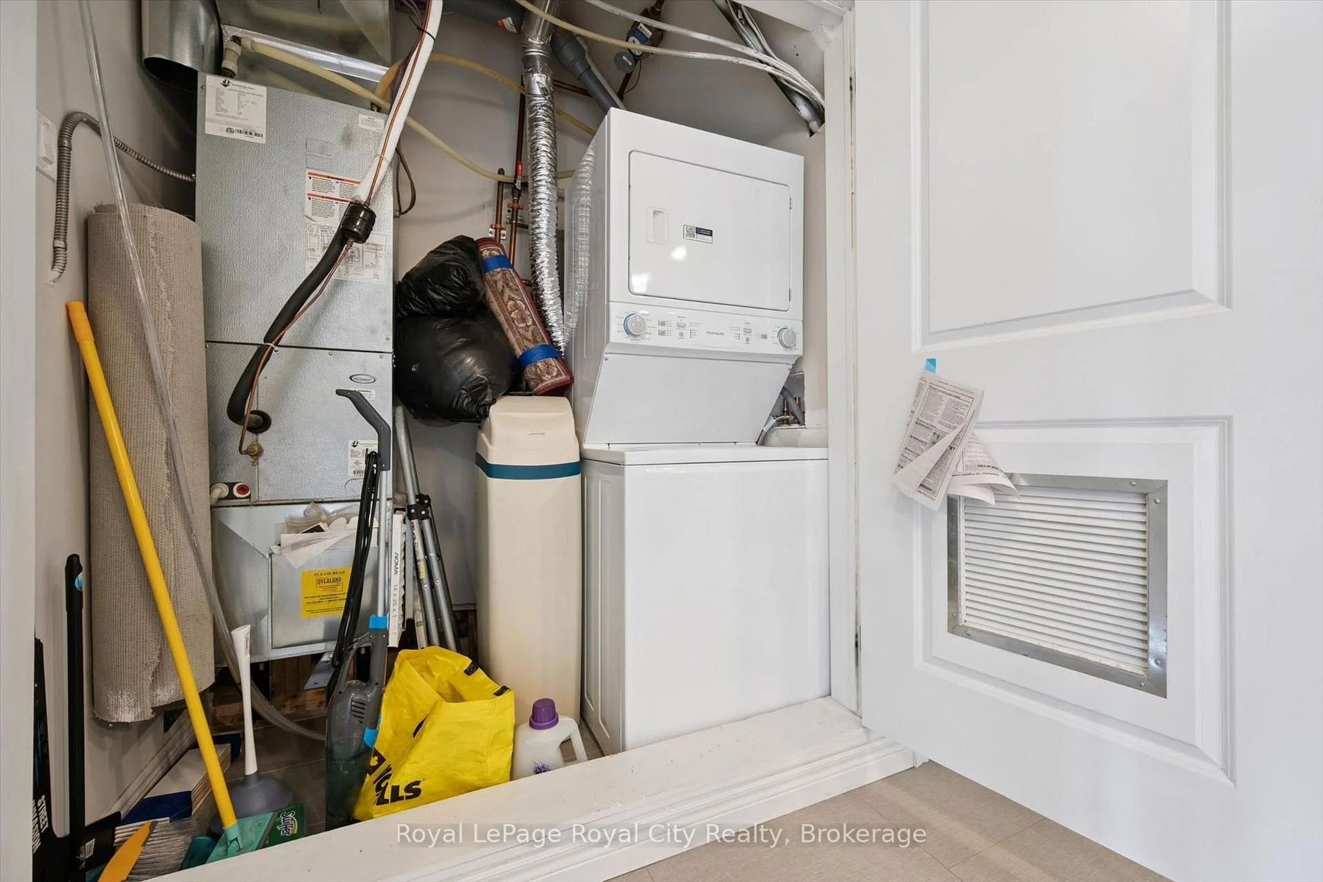 Photo 53 of Unit 207, 333 Gosling Gardens, Guelph, Clairfields/Hanlon Business Park — HOMEH