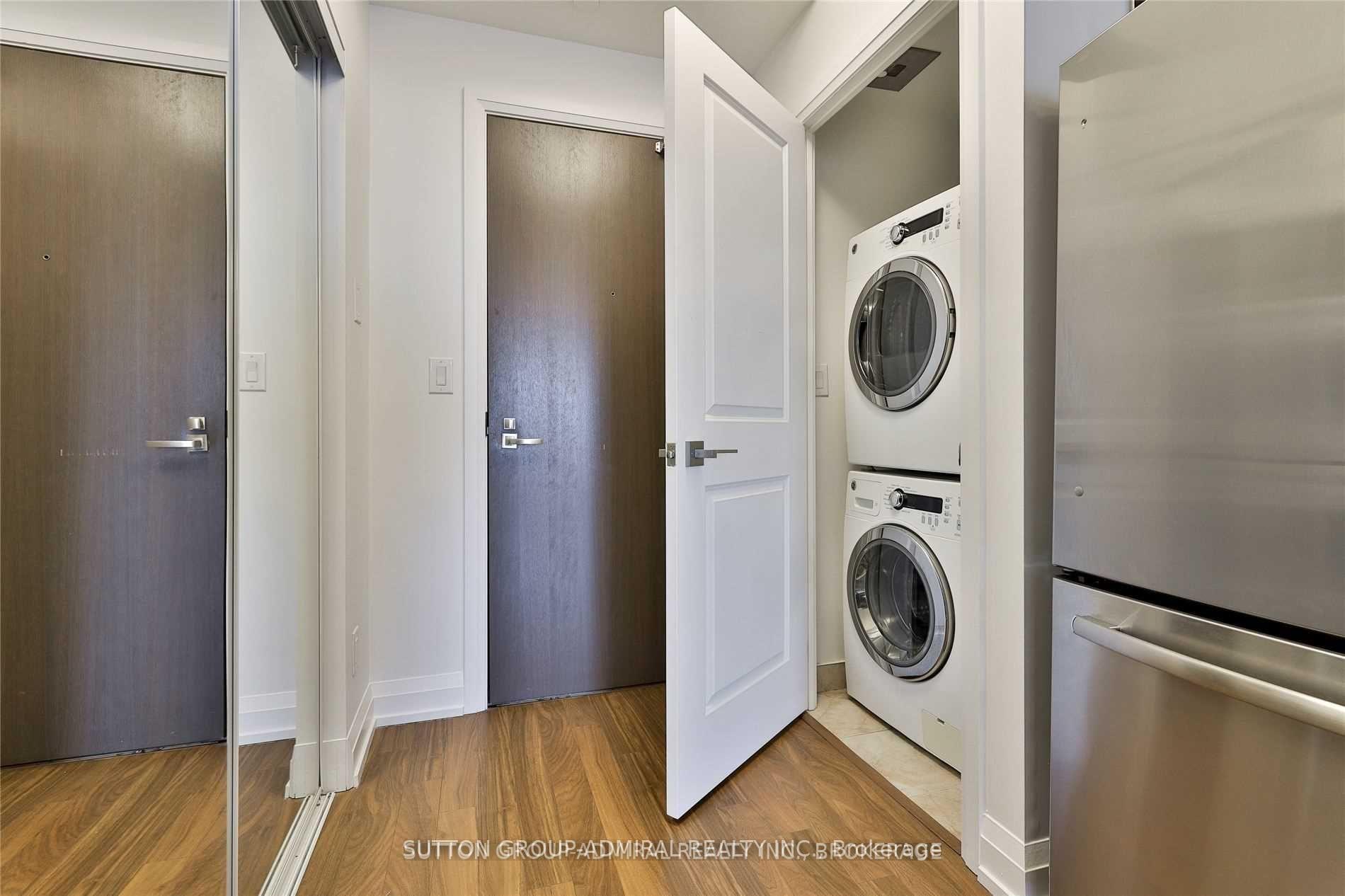 Photo 6 of Unit 405, 7171 Yonge Street, Markham, Grandview — HOMEH