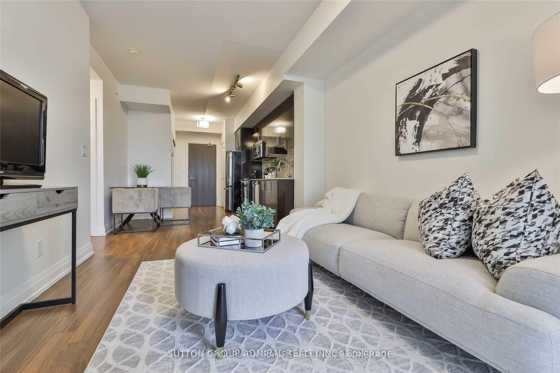 Photo 14 of Unit 405, 7171 Yonge Street, Markham, Grandview — HOMEH