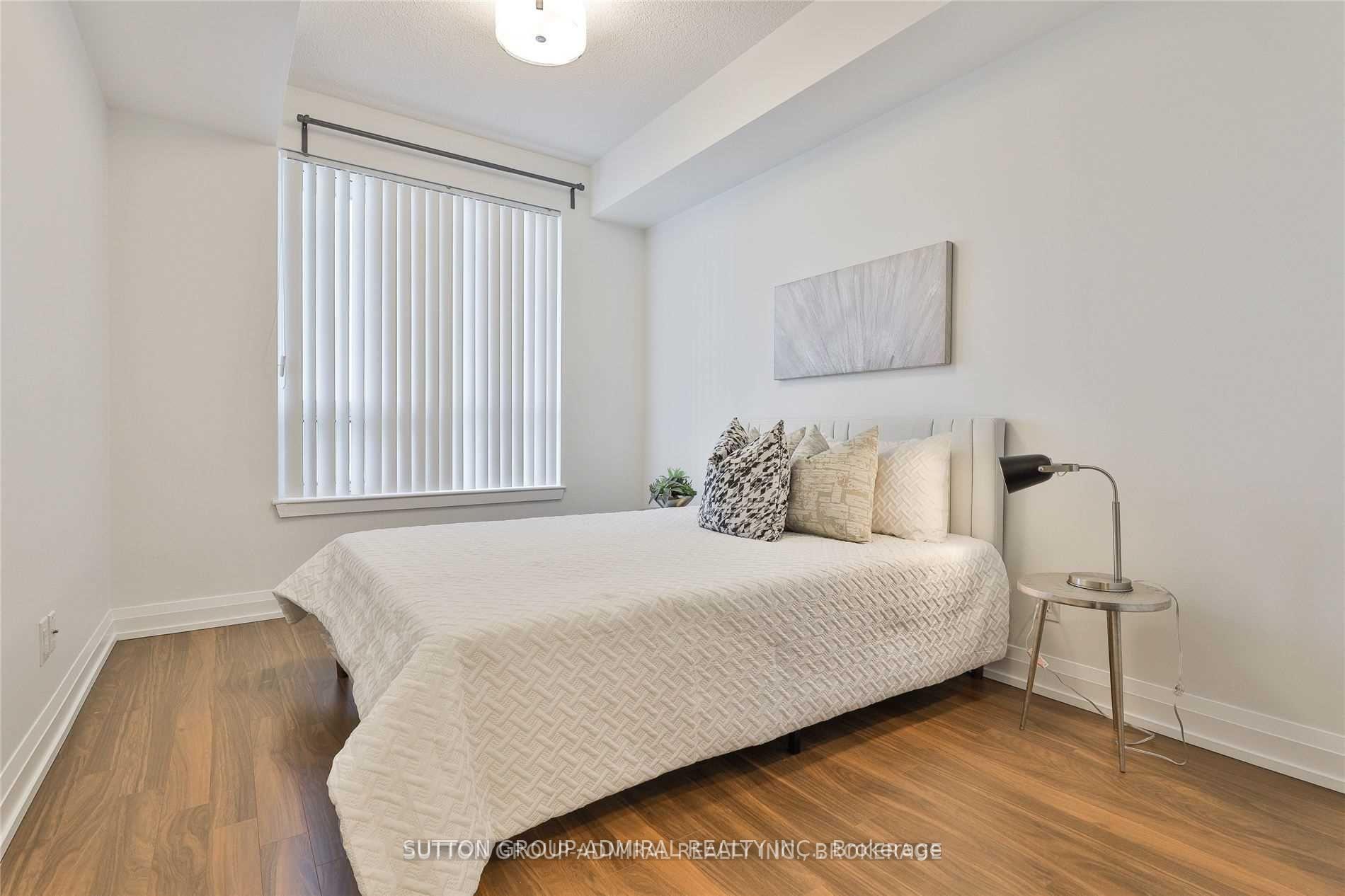 Photo 16 of Unit 405, 7171 Yonge Street, Markham, Grandview — HOMEH