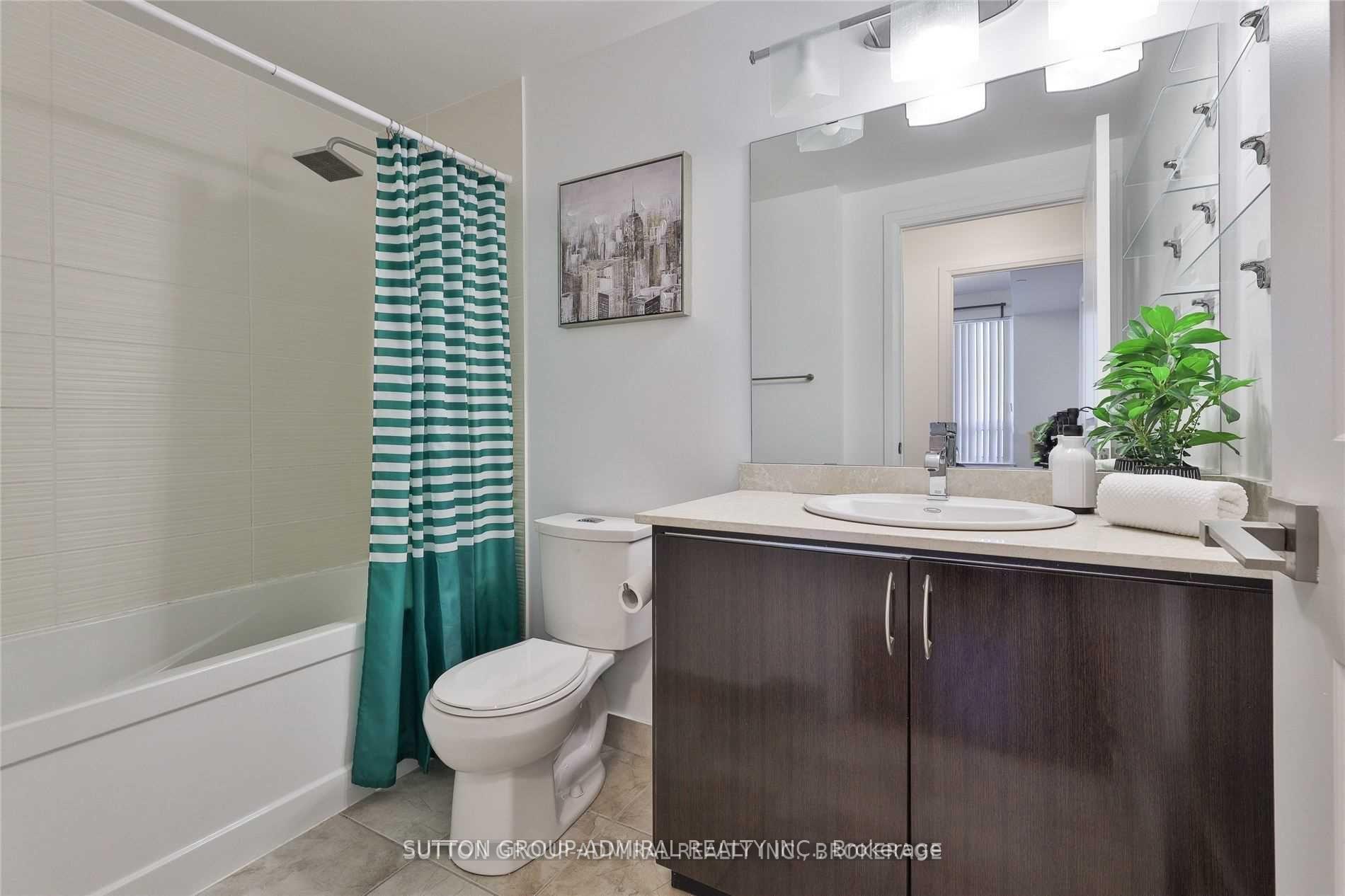 Photo 20 of Unit 405, 7171 Yonge Street, Markham, Grandview — HOMEH