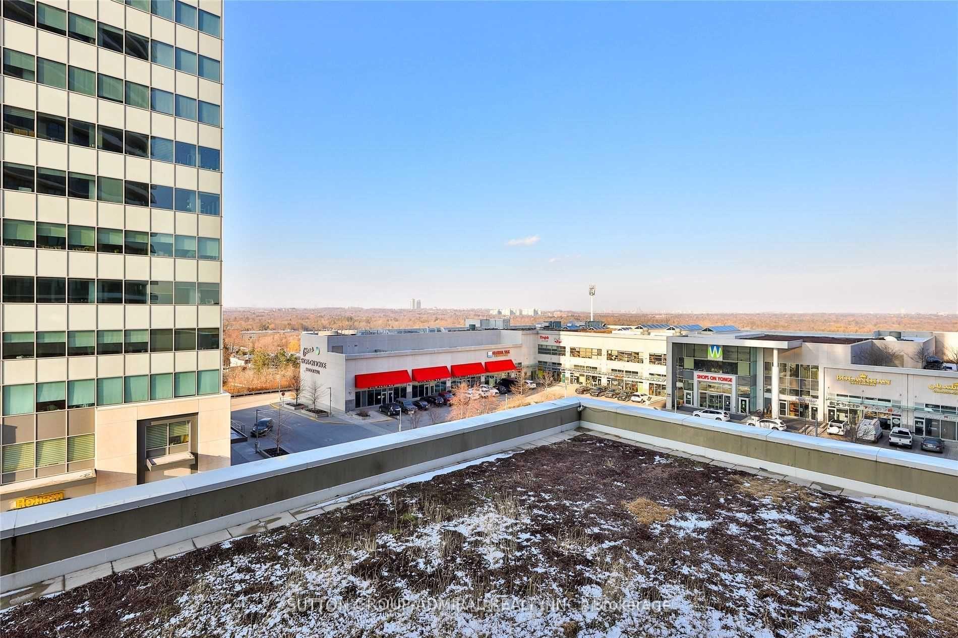 Photo 26 of Unit 405, 7171 Yonge Street, Markham, Grandview — HOMEH