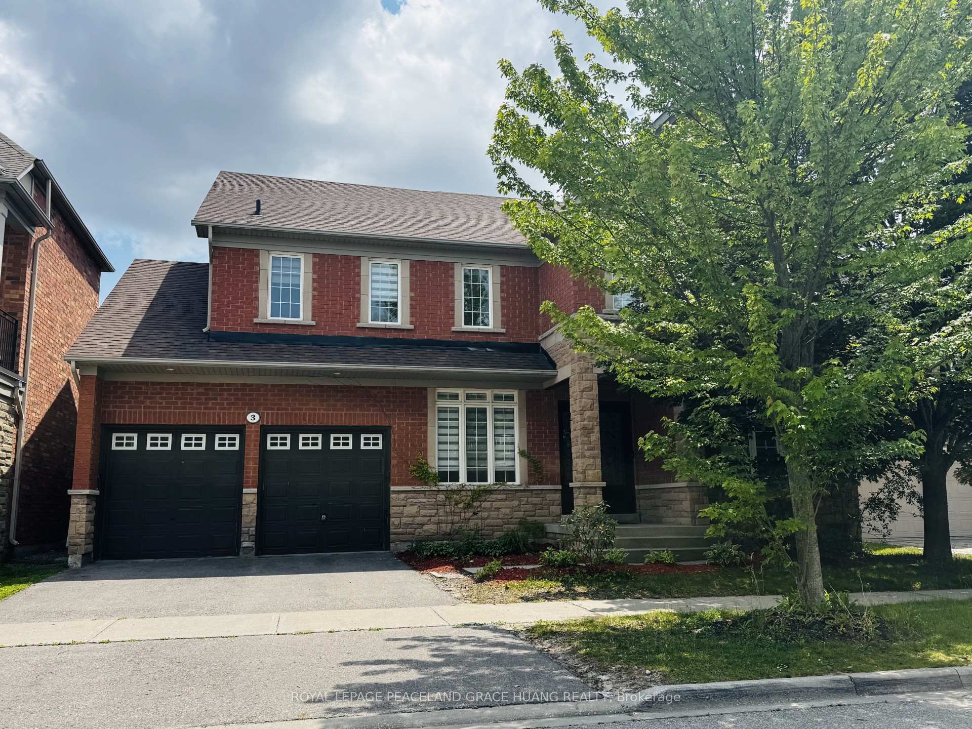 Photo 3 of 3 Tarmack Drive, Richmond Hill, Jefferson — HOMEH