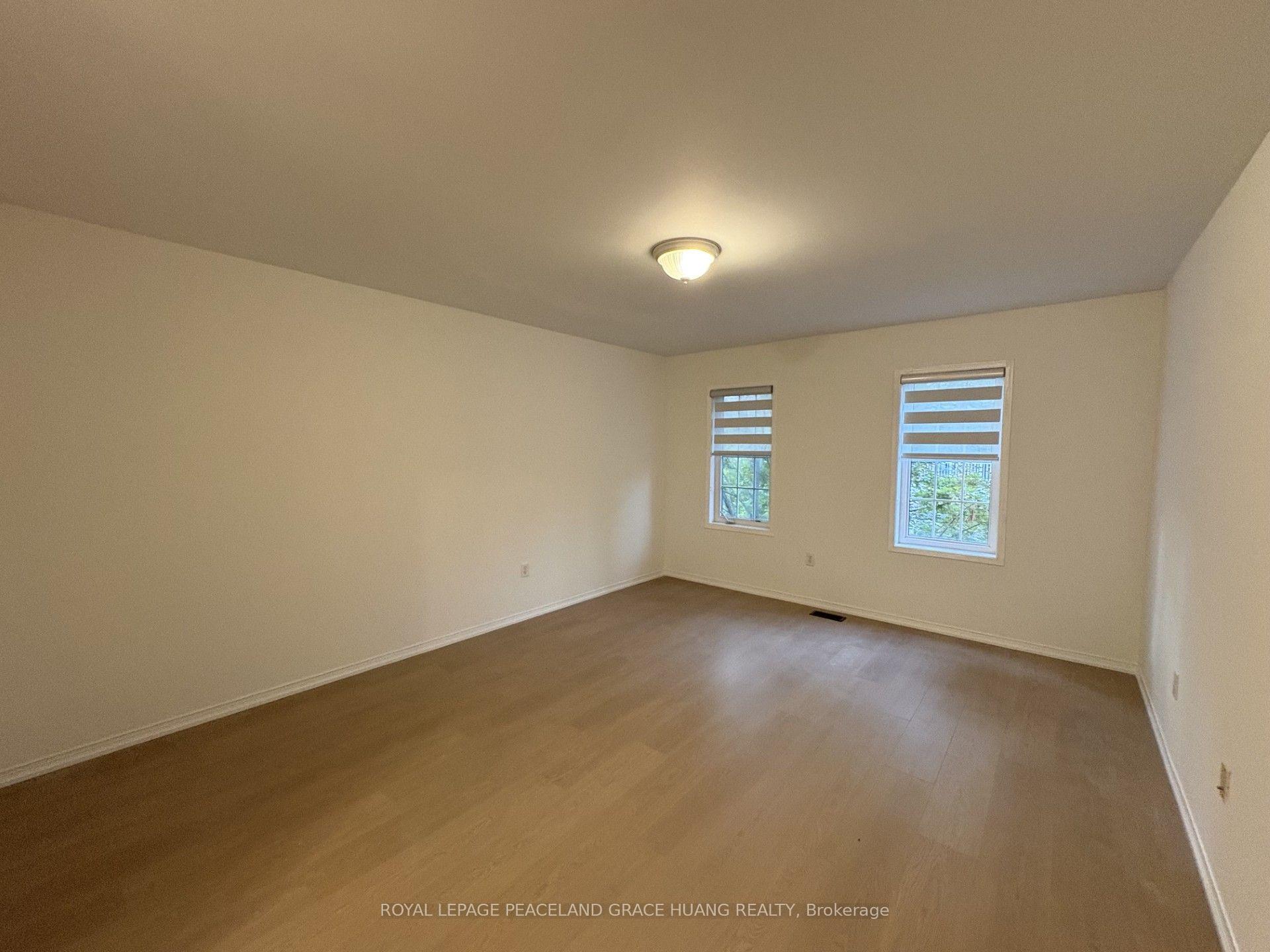 Photo 22 of 3 Tarmack Drive, Richmond Hill, Jefferson — HOMEH