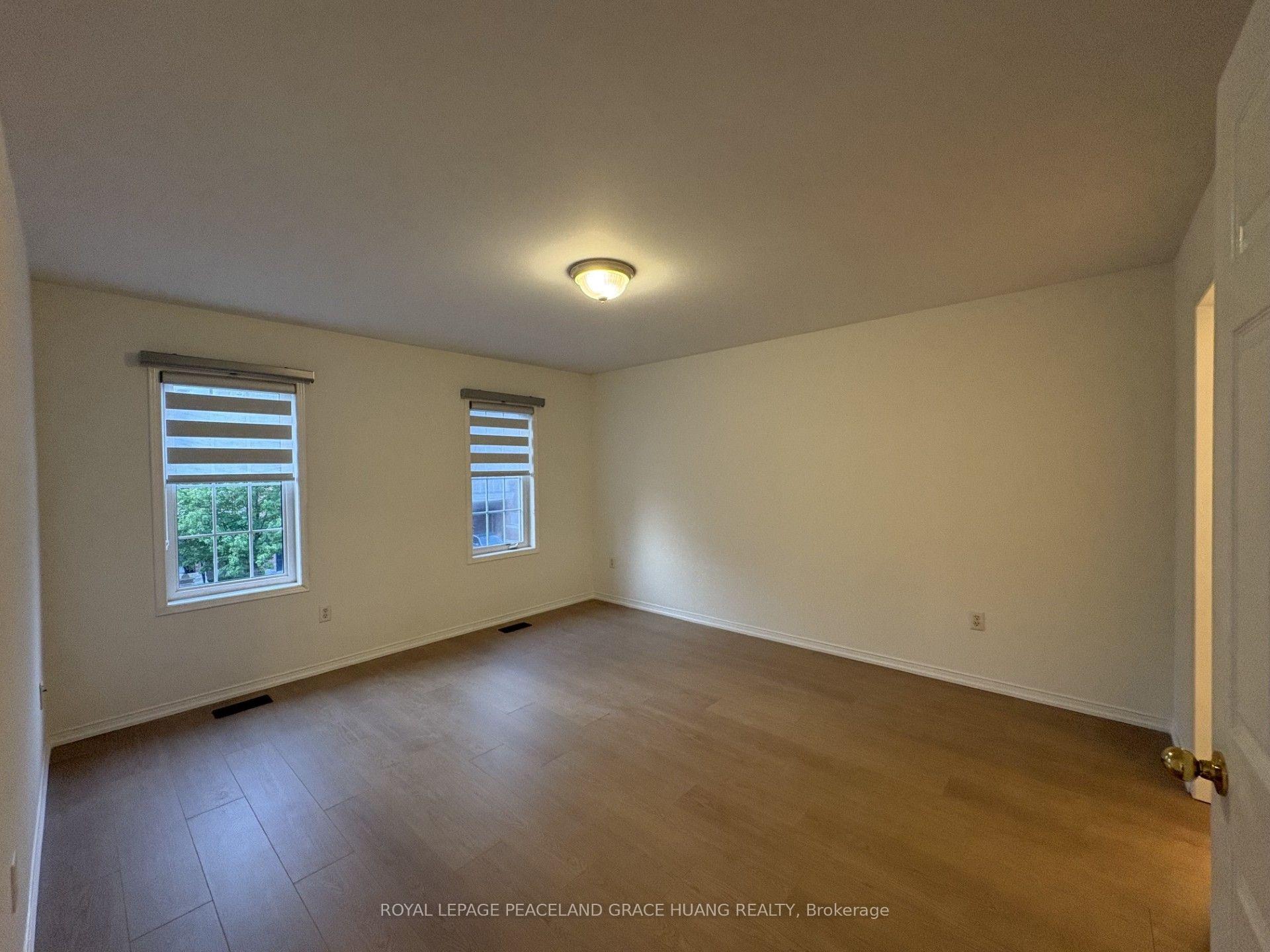 Photo 24 of 3 Tarmack Drive, Richmond Hill, Jefferson — HOMEH
