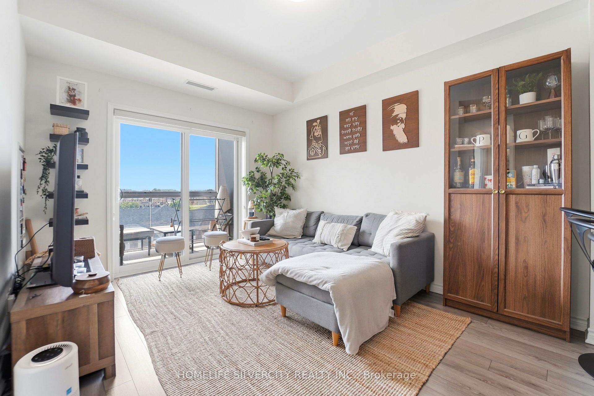 Photo 3 of Unit 604, 200 Lagerfield Drive, Brampton, Northwest Brampton — HOMEH