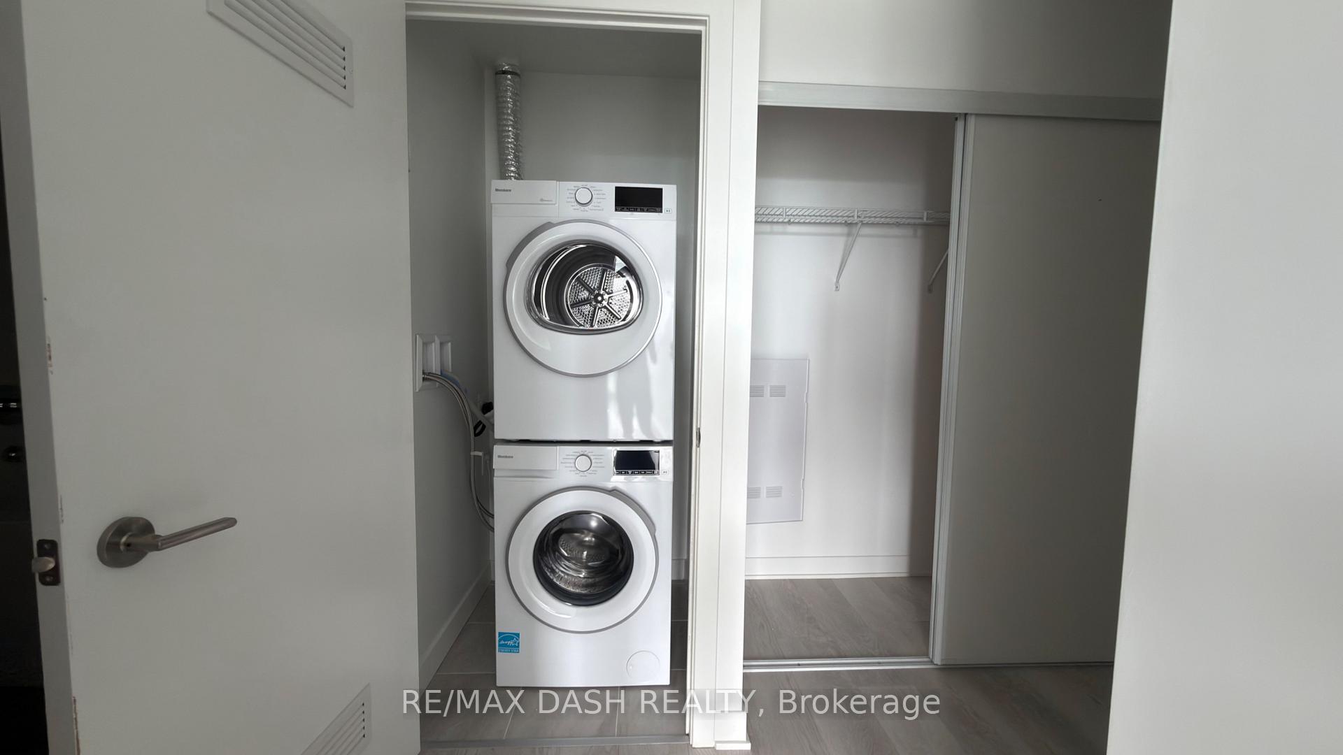 Photo 9 of Unit 1416, 6 Flavelle Trail, Vaughan, Steeles West Industrial — HOMEH