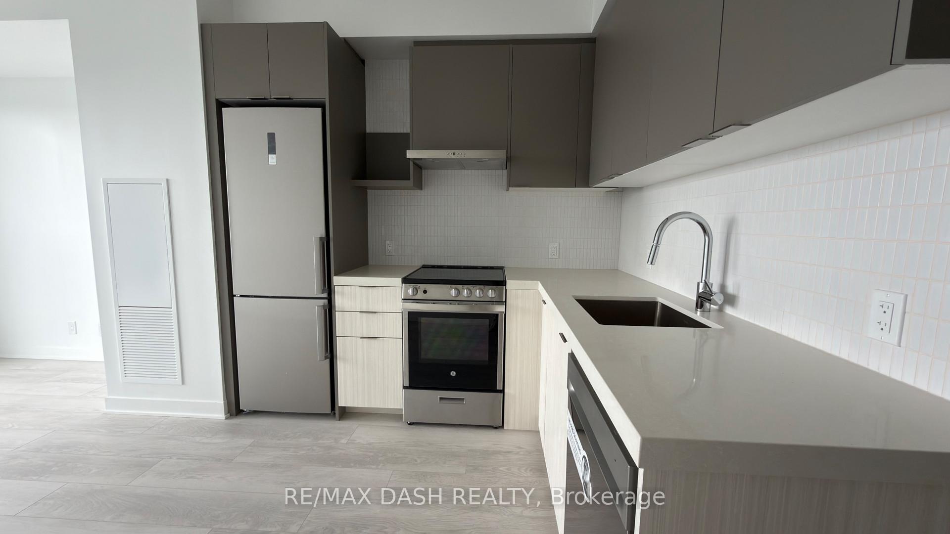 Photo 12 of Unit 1416, 6 Flavelle Trail, Vaughan, Steeles West Industrial — HOMEH