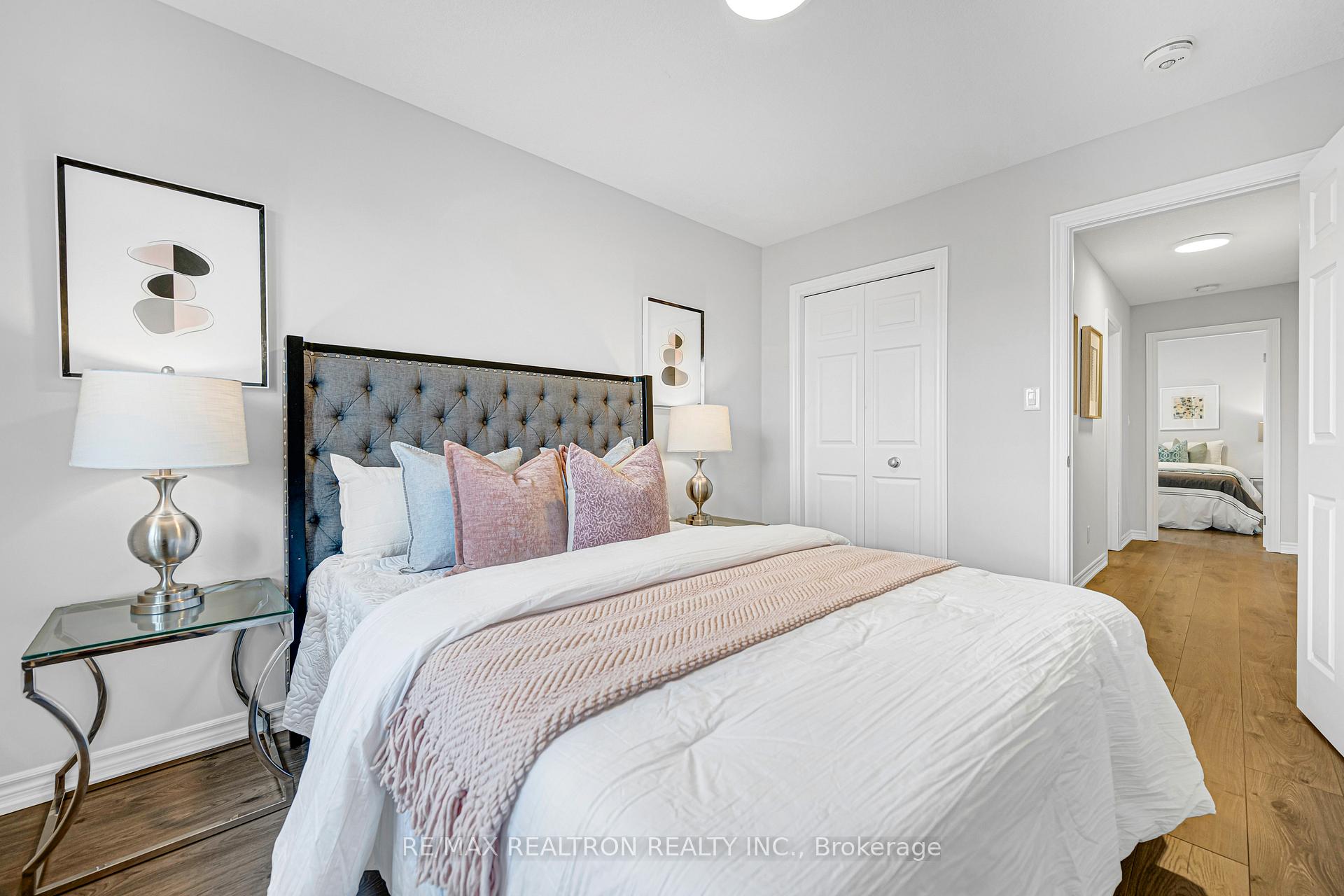 Photo 30 of 439 Avens Street, Waterloo, Columbia Forest/Clair Hills — HOMEH