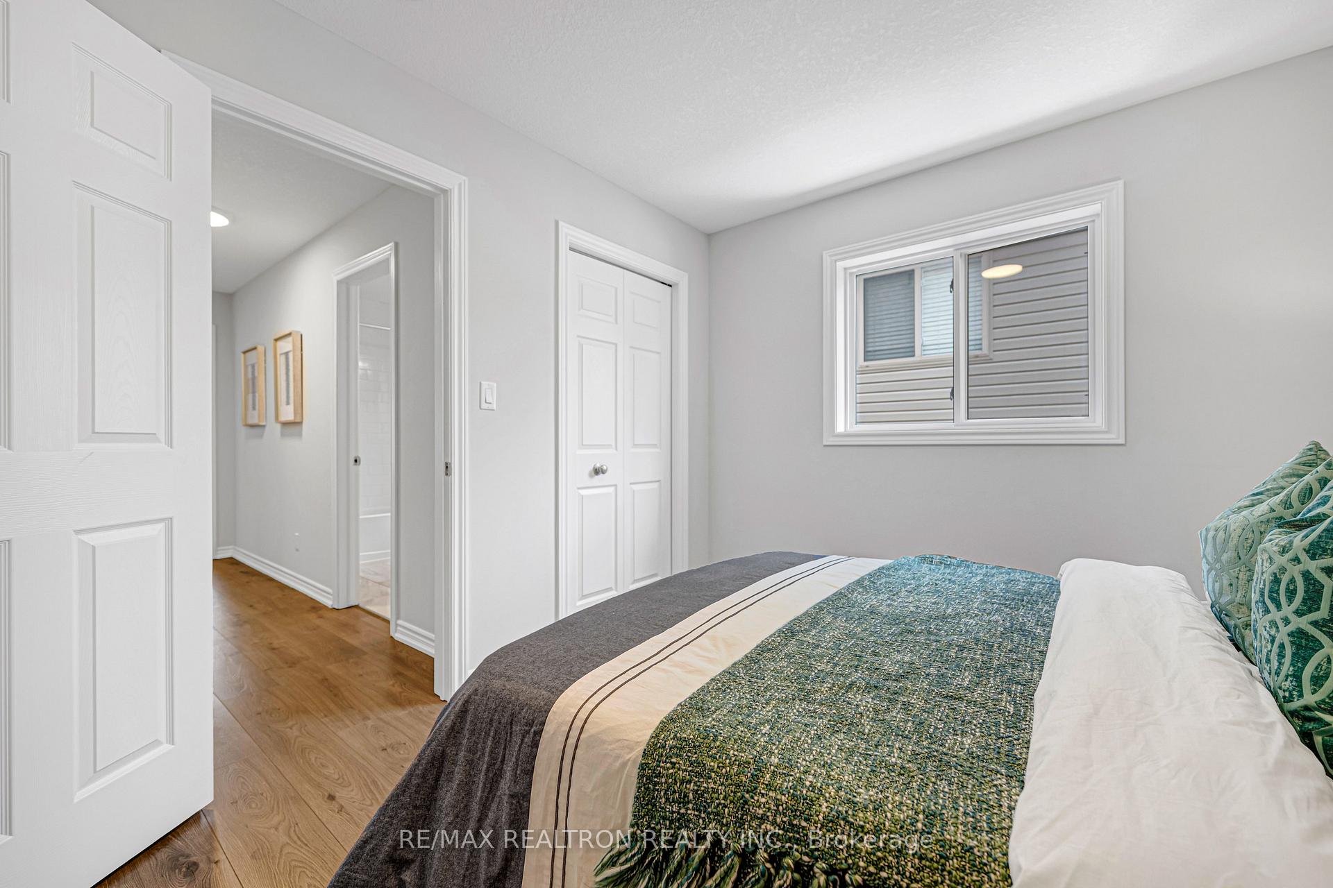 Photo 33 of 439 Avens Street, Waterloo, Columbia Forest/Clair Hills — HOMEH
