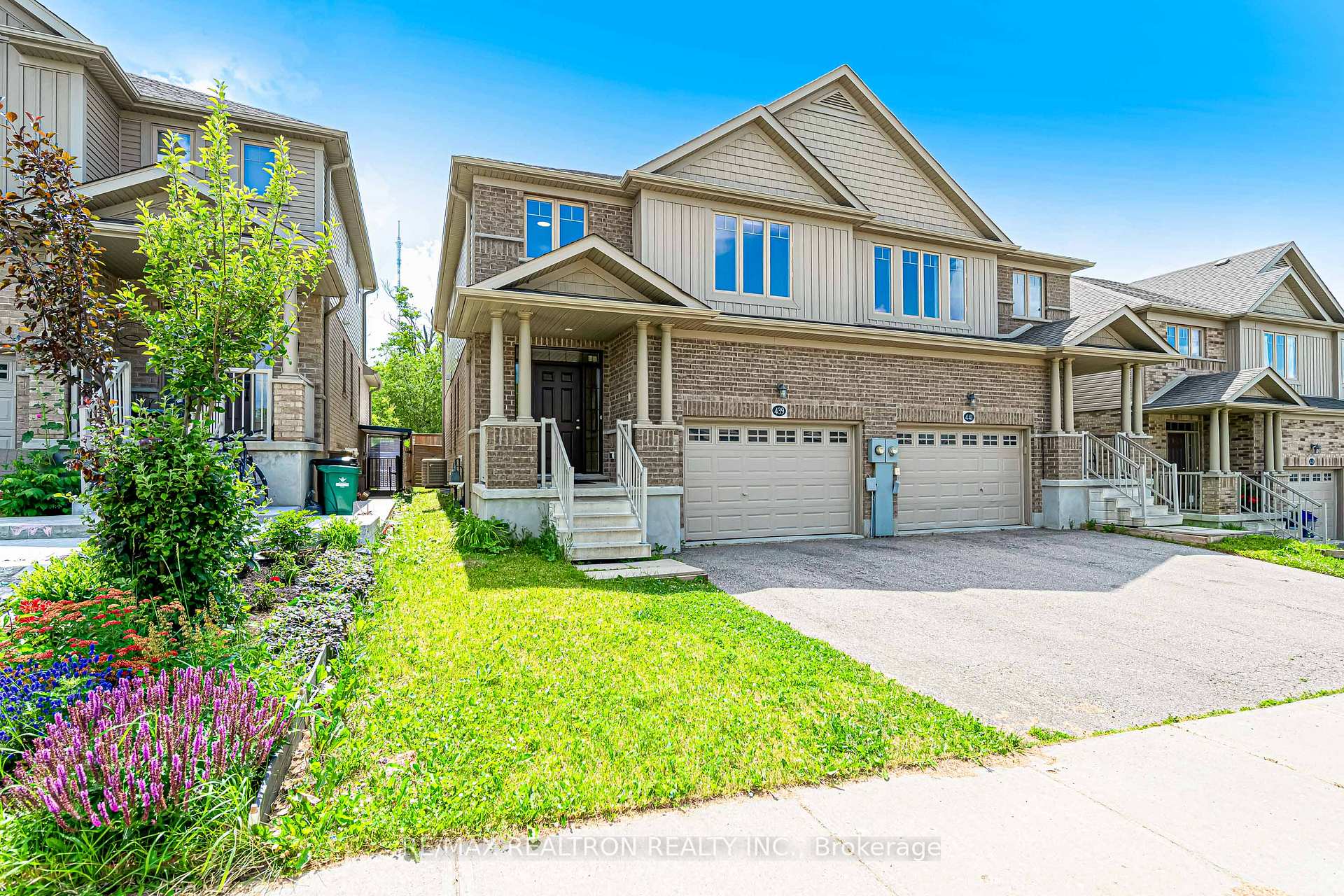 Photo 50 of 439 Avens Street, Waterloo, Columbia Forest/Clair Hills — HOMEH