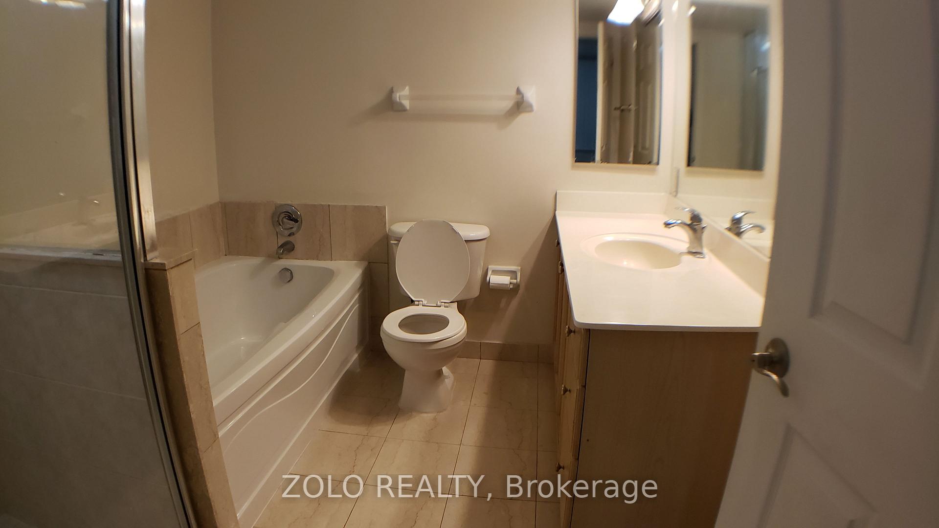 Photo 13 of Unit 511, 78 Harrison Garden Boulevard, North York, Willowdale East — HOMEH