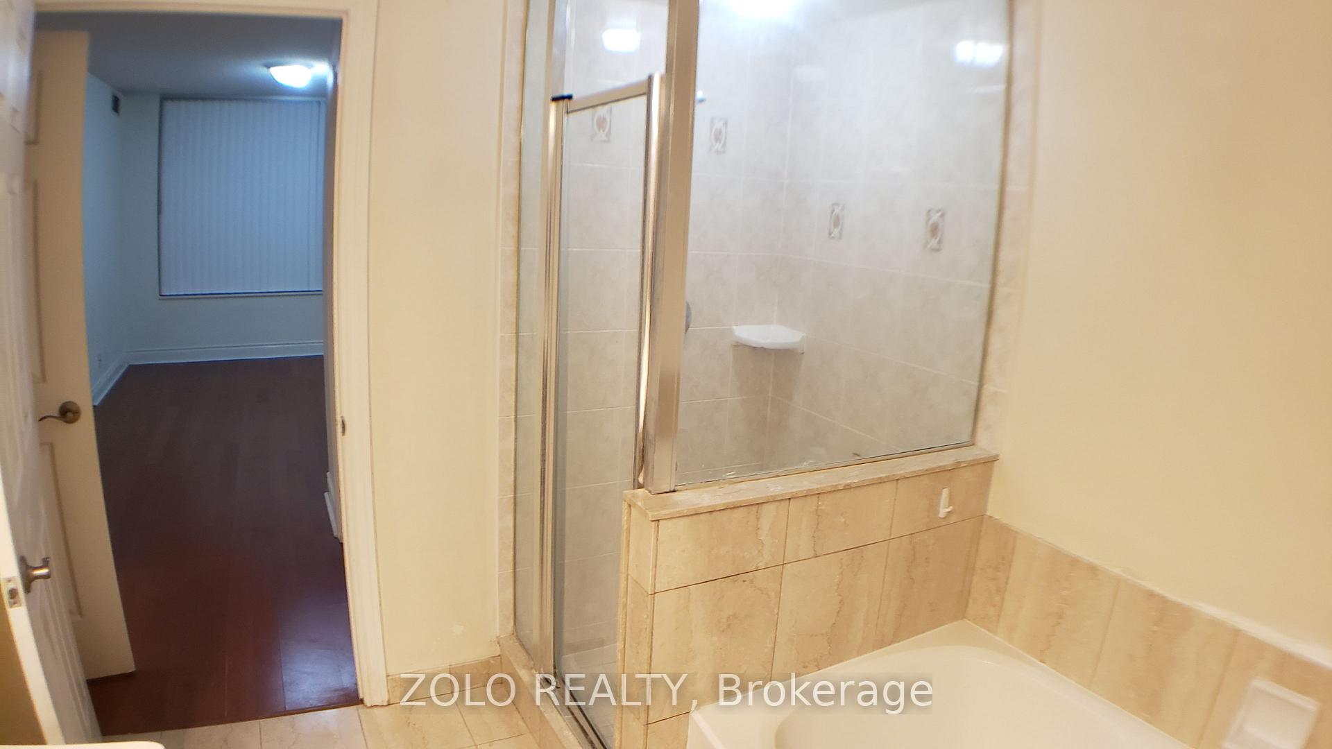 Photo 14 of Unit 511, 78 Harrison Garden Boulevard, North York, Willowdale East — HOMEH