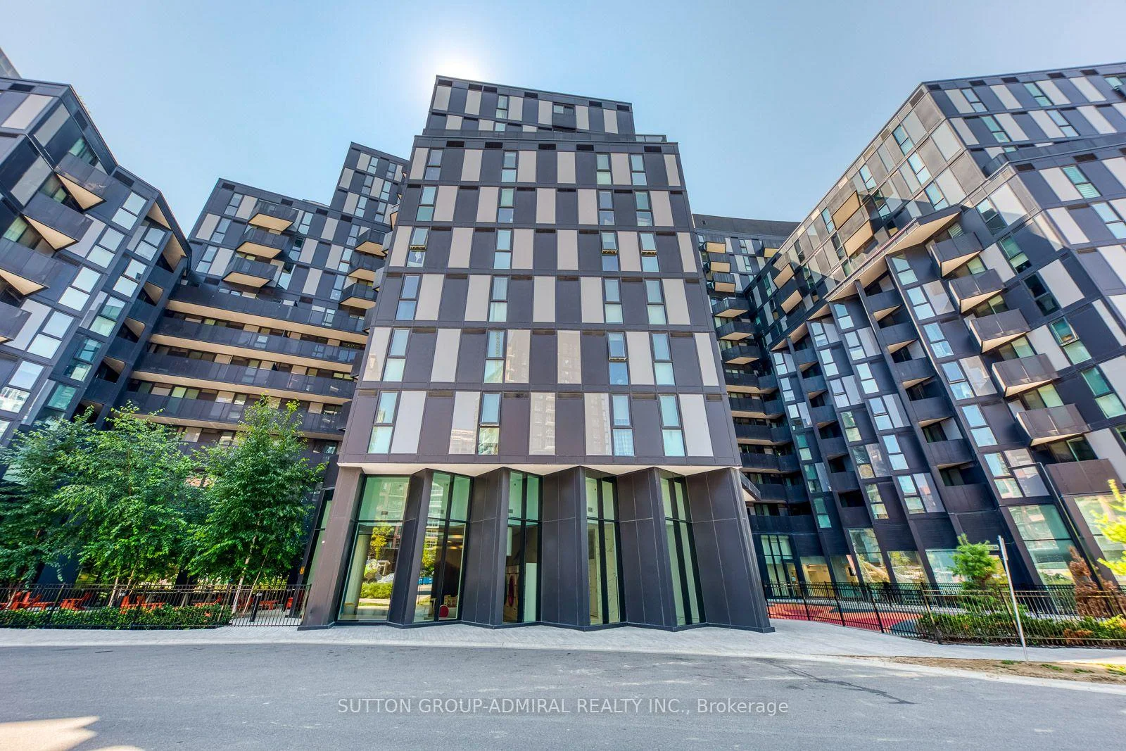 Front of Unit 423, 30 Tretti Way