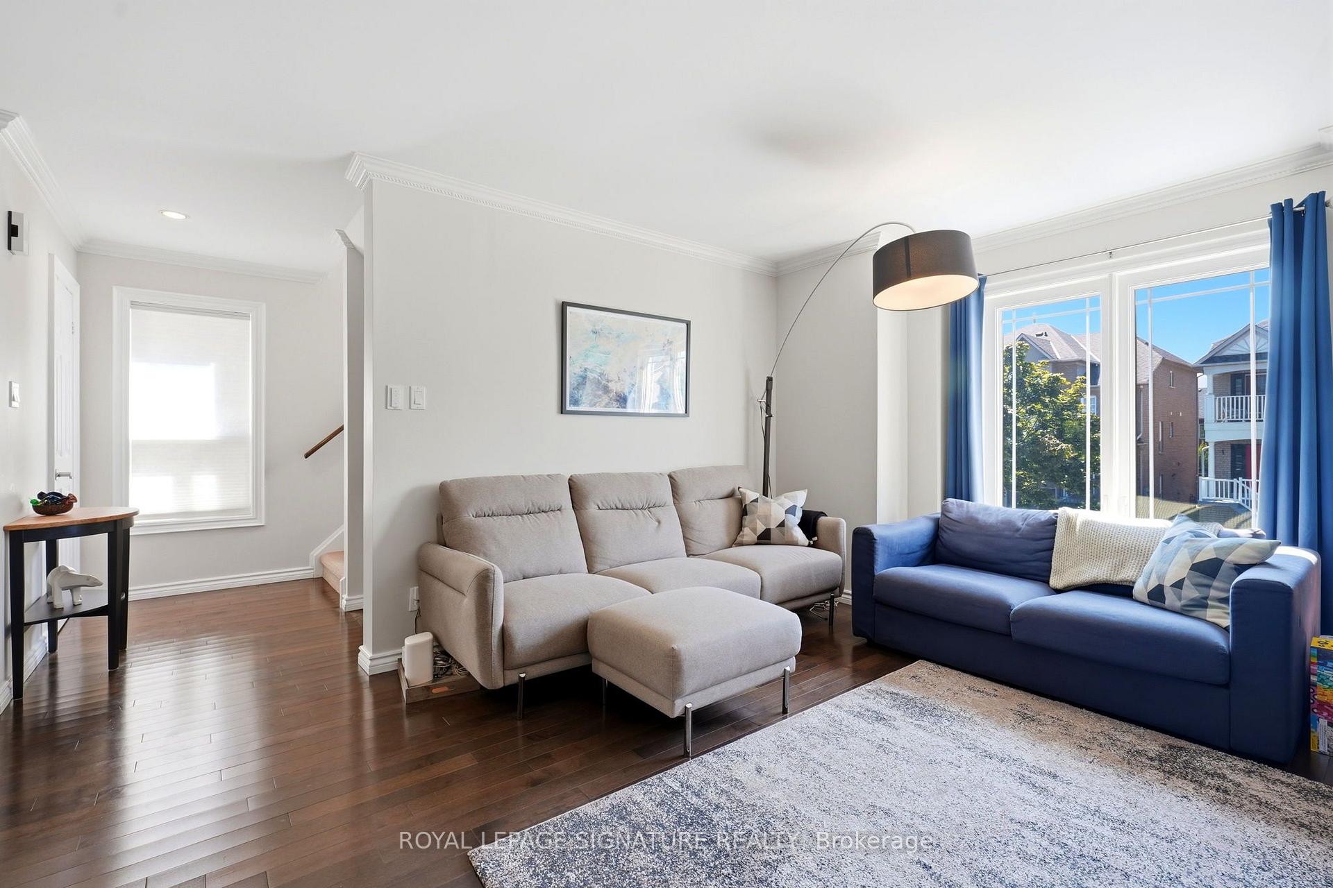 Photo 3 of 36 Moorefield Drive, Scarborough, Rouge — HOMEH