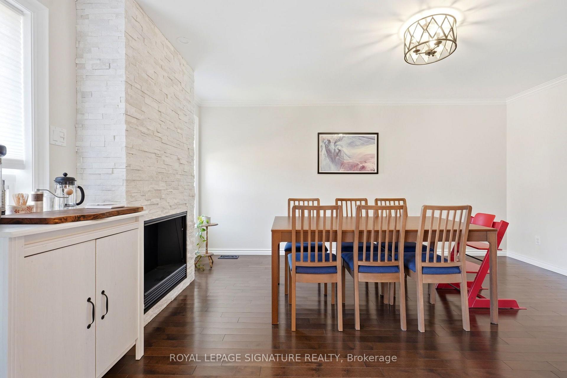 Photo 6 of 36 Moorefield Drive, Scarborough, Rouge — HOMEH