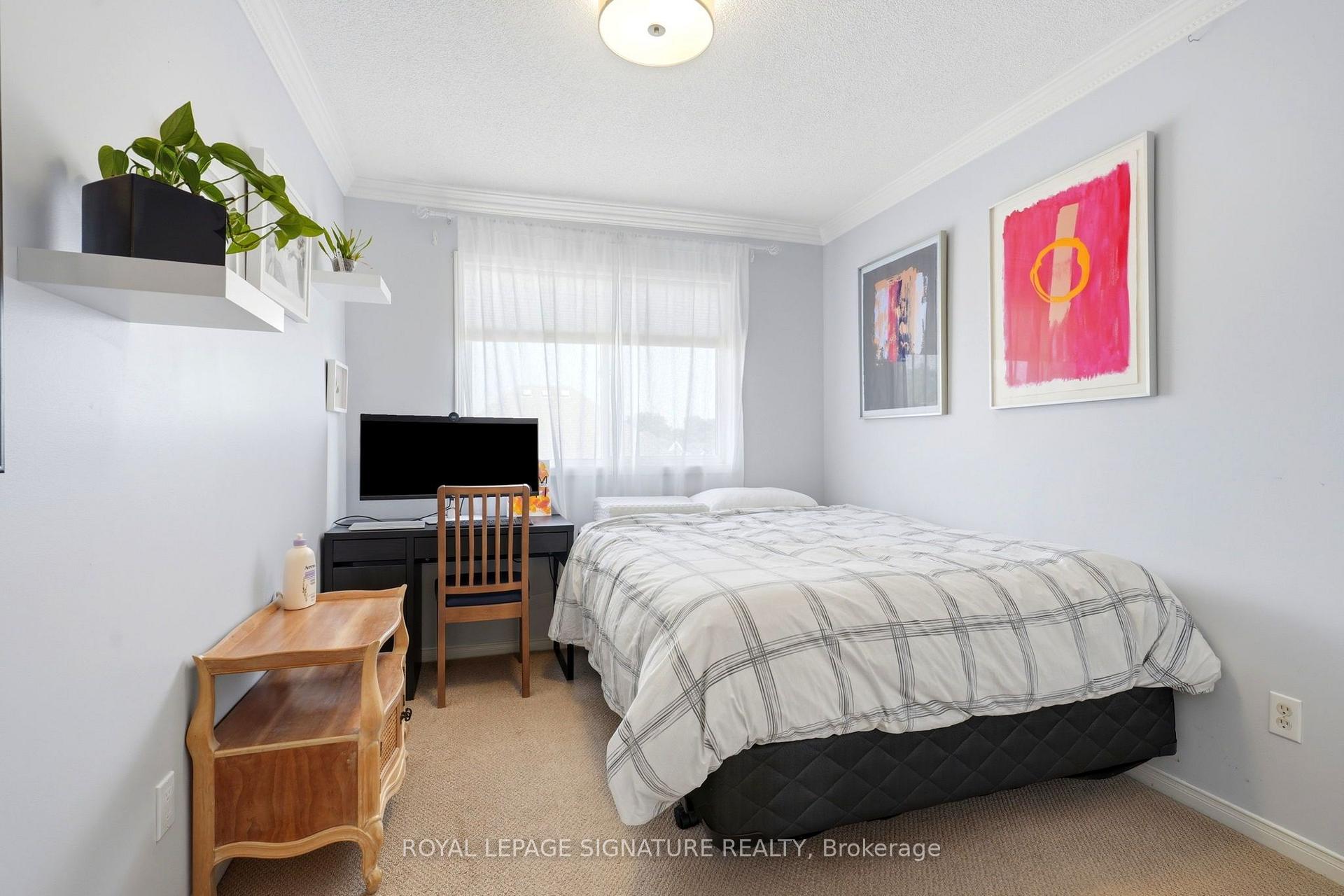 Photo 22 of 36 Moorefield Drive, Scarborough, Rouge — HOMEH