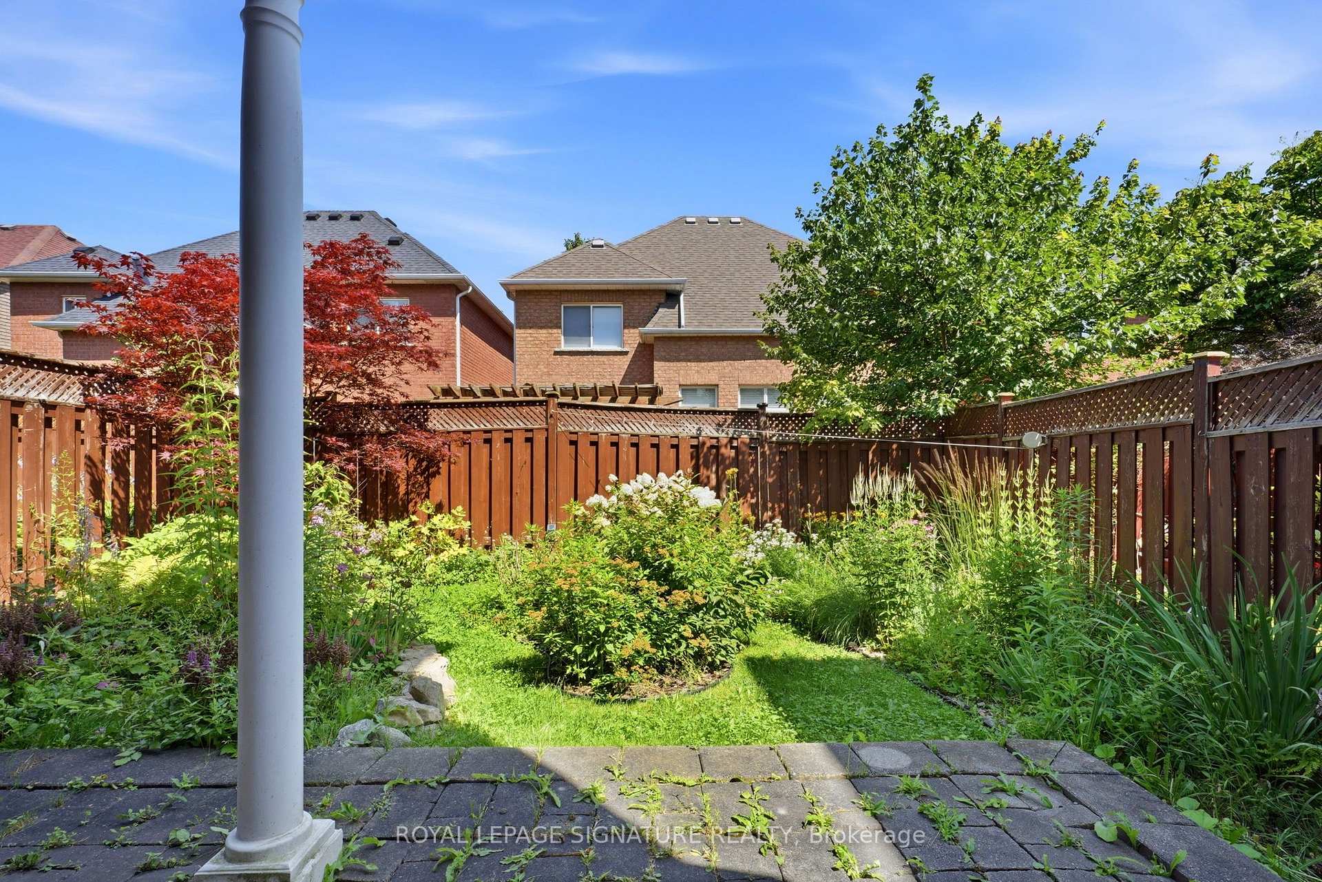 Photo 27 of 36 Moorefield Drive, Scarborough, Rouge — HOMEH