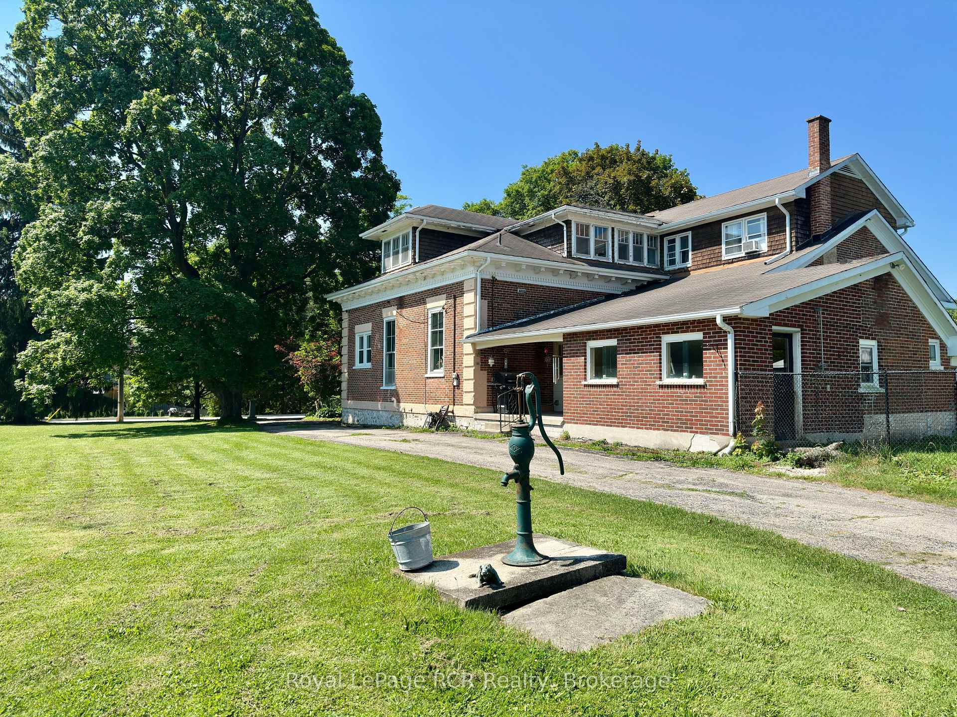 Photo 7 of 388 Durham Road E, West Grey — HOMEH