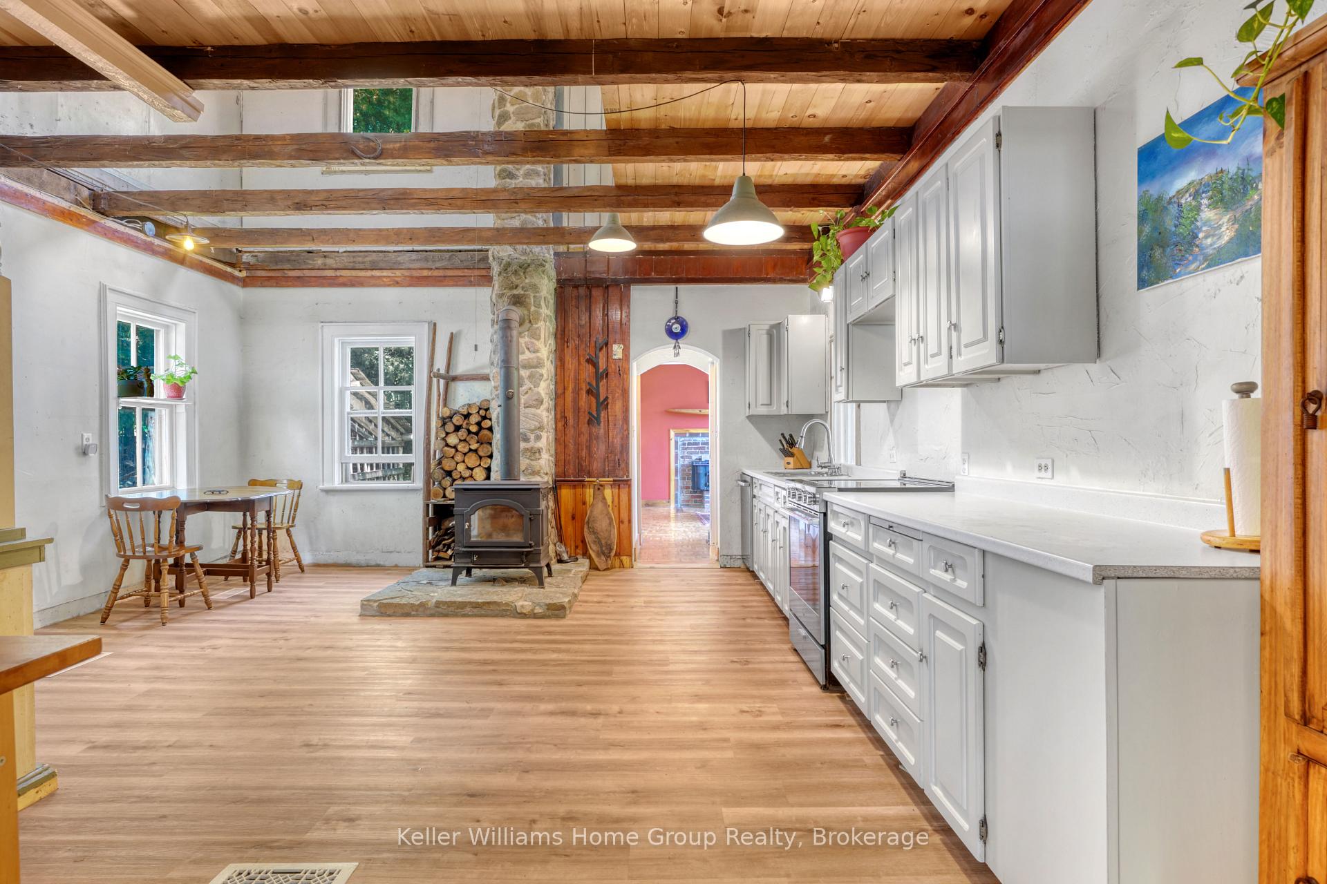 Photo 8 of 1794 East Road Loop, Hastings Highlands, Monteagle Ward — HOMEH