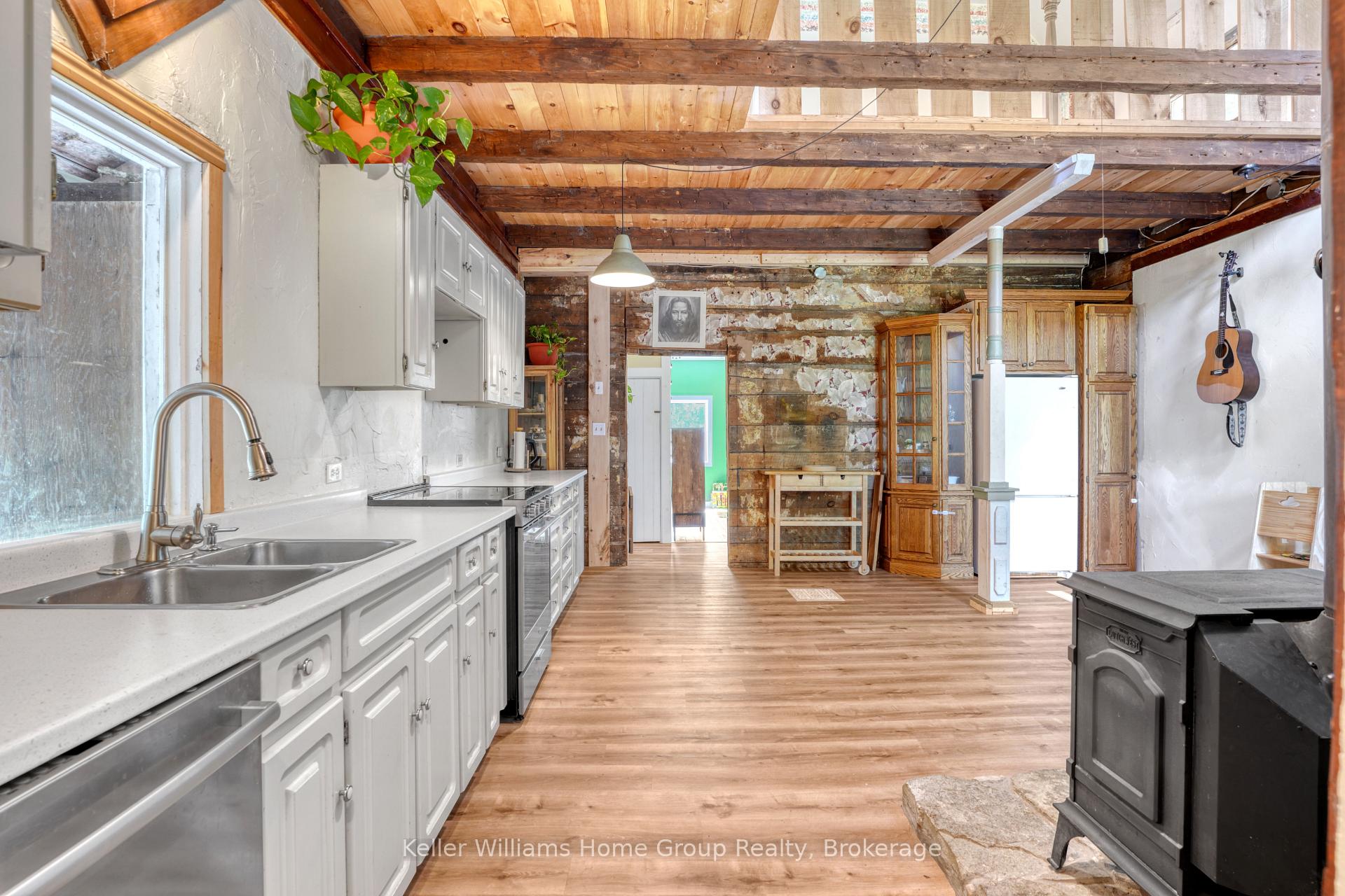Photo 9 of 1794 East Road Loop, Hastings Highlands, Monteagle Ward — HOMEH