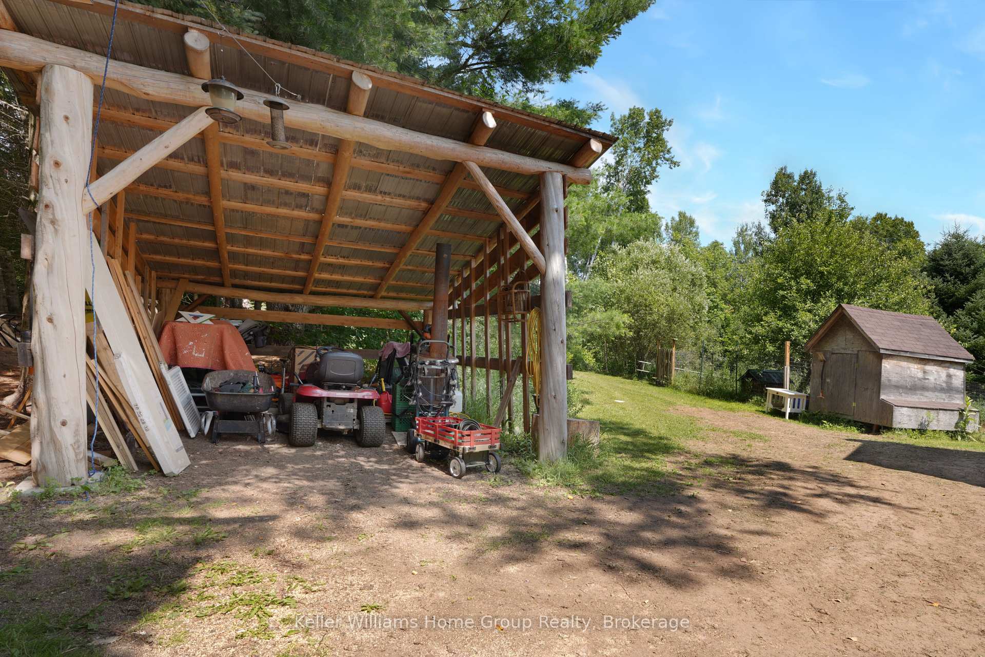 Photo 19 of 1794 East Road Loop, Hastings Highlands, Monteagle Ward — HOMEH