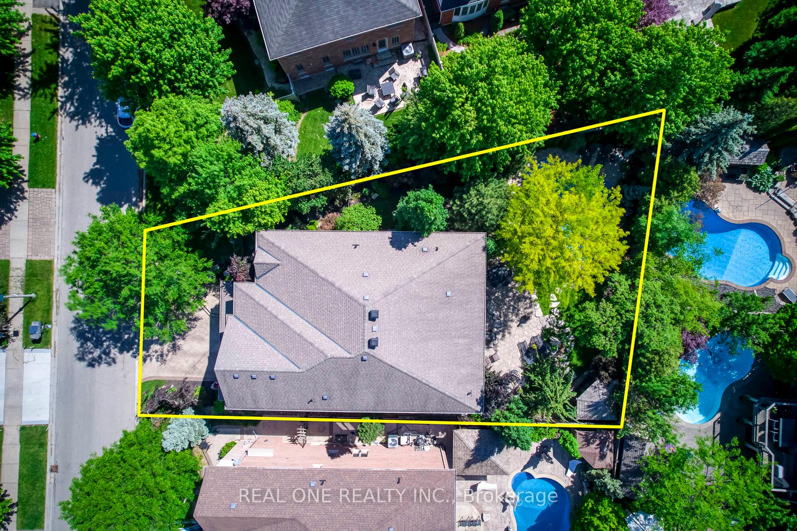 Photo 1 of 1517 Craigleith Road, Oakville, Joshua Creek — HOMEH