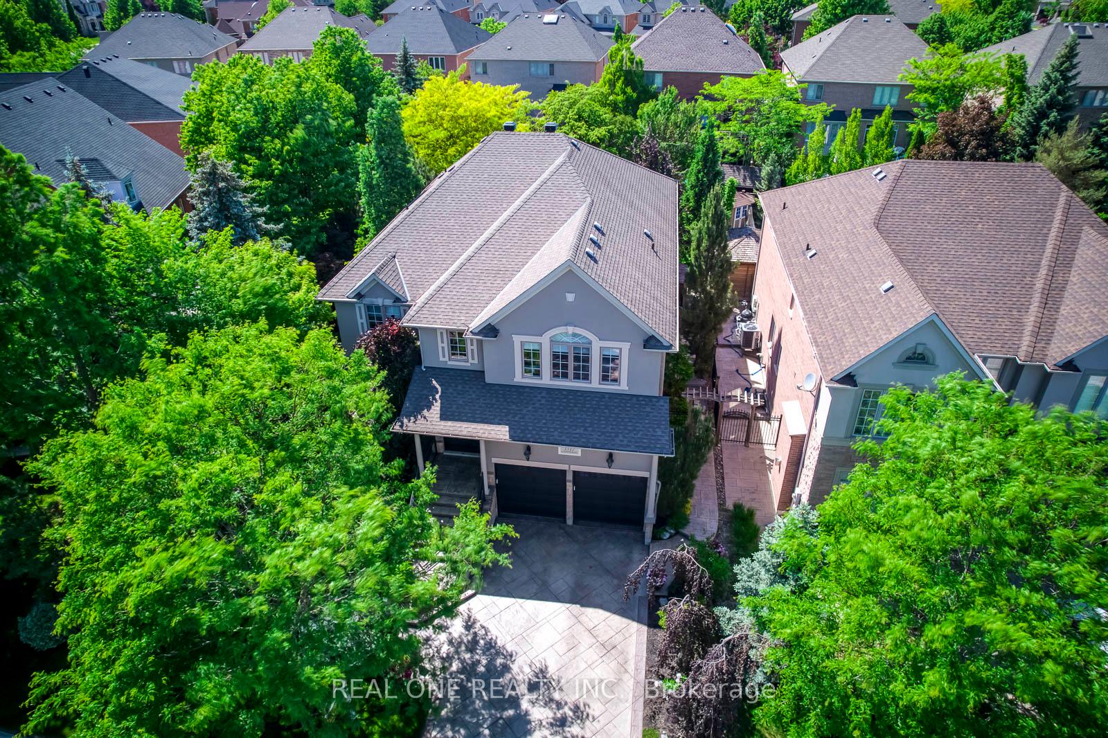 Photo 2 of 1517 Craigleith Road, Oakville, Joshua Creek — HOMEH