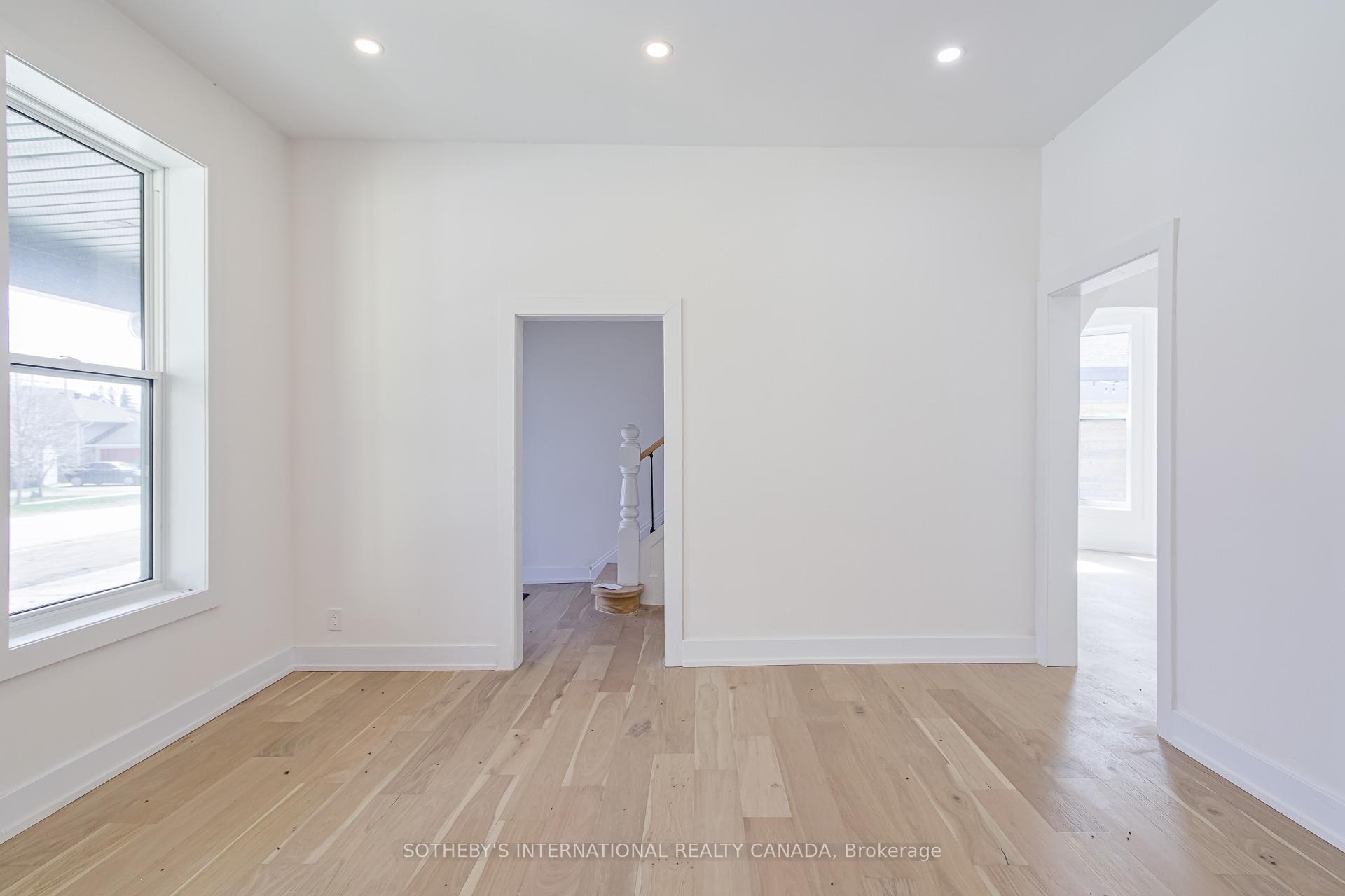 Photo 7 of 64 Birch Street, Collingwood — HOMEH