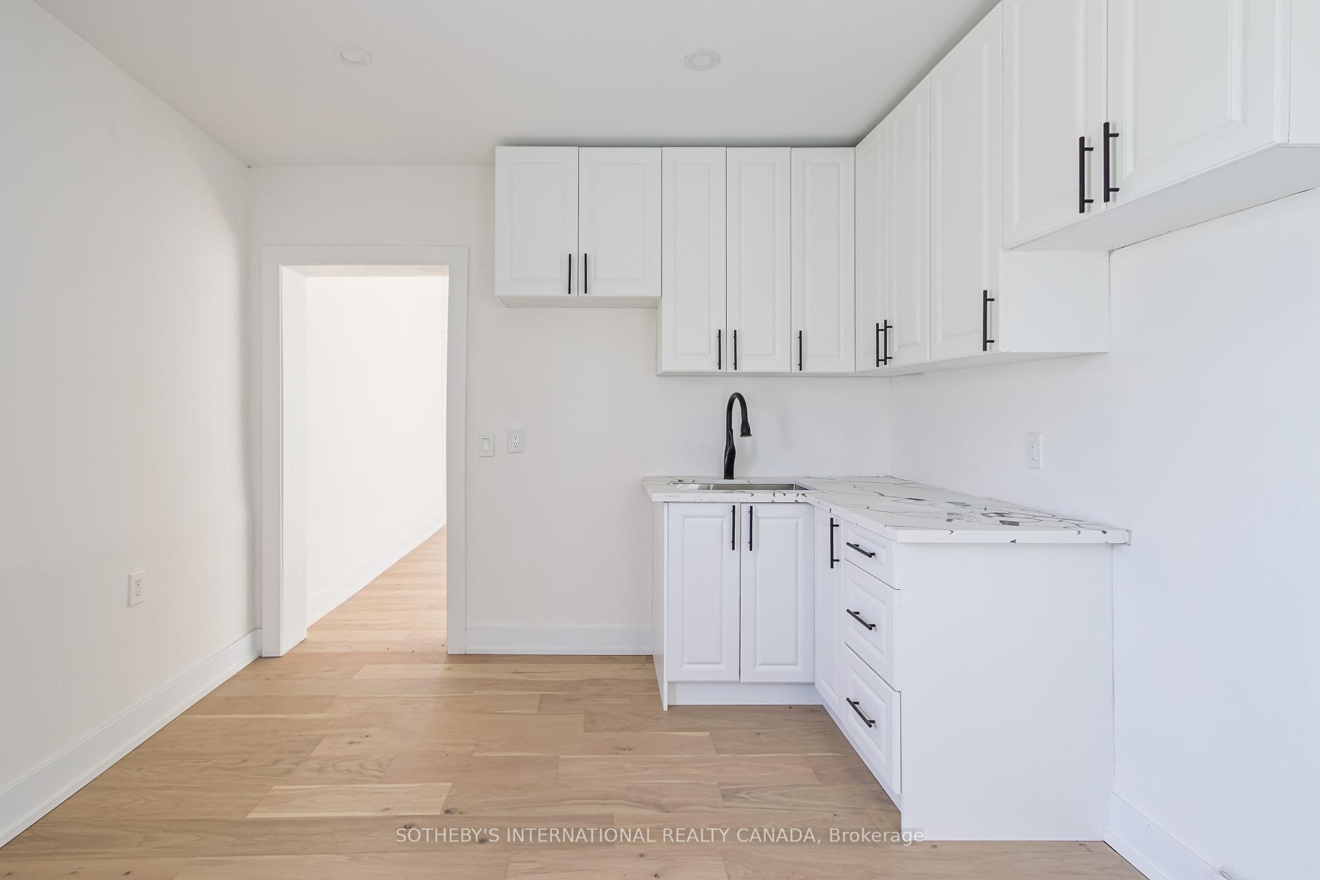 Photo 13 of 64 Birch Street, Collingwood — HOMEH