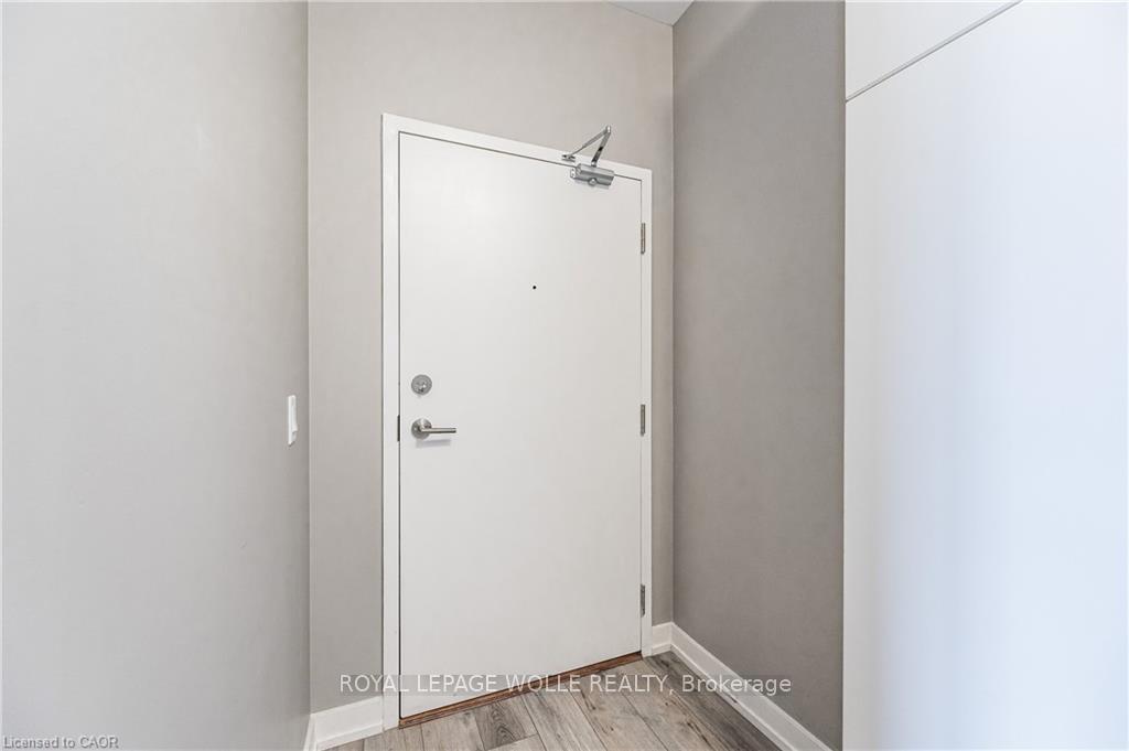 Photo 2 of Unit 302, 255 Northfield Drive E, Waterloo, Colonial Acres — HOMEH