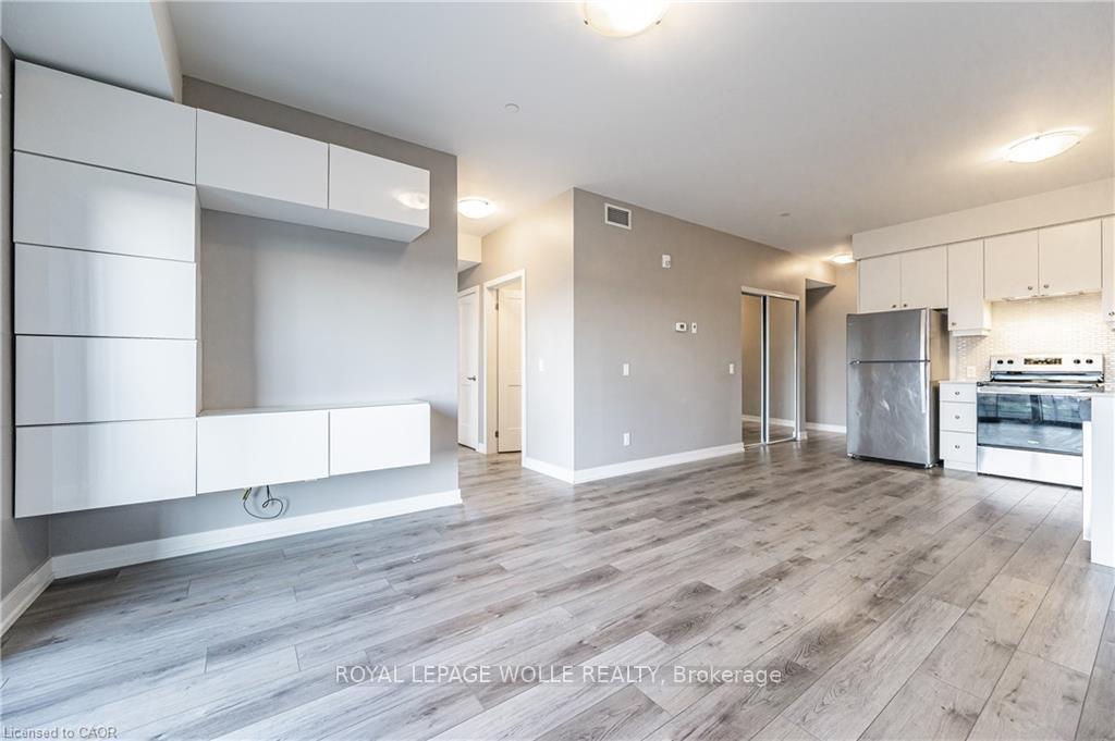 Photo 9 of Unit 302, 255 Northfield Drive E, Waterloo, Colonial Acres — HOMEH