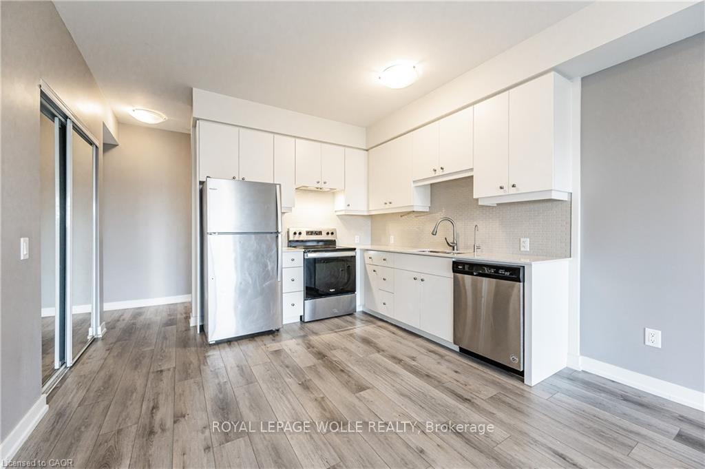 Photo 12 of Unit 302, 255 Northfield Drive E, Waterloo, Colonial Acres — HOMEH