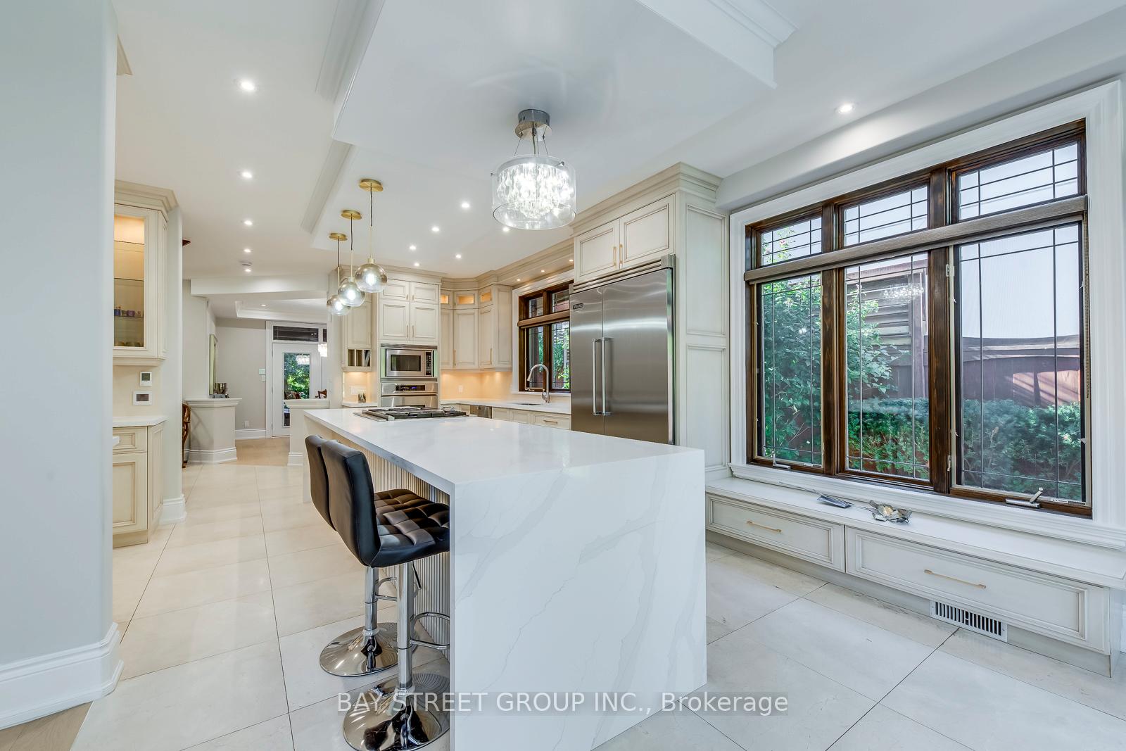 Photo 21 of 452 Avon Crescent, Oakville, Morrison — HOMEH