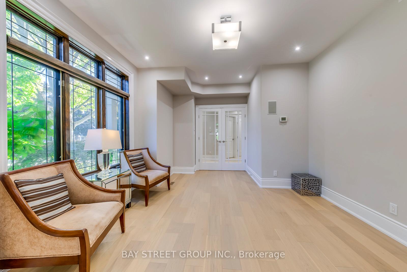 Photo 26 of 452 Avon Crescent, Oakville, Morrison — HOMEH