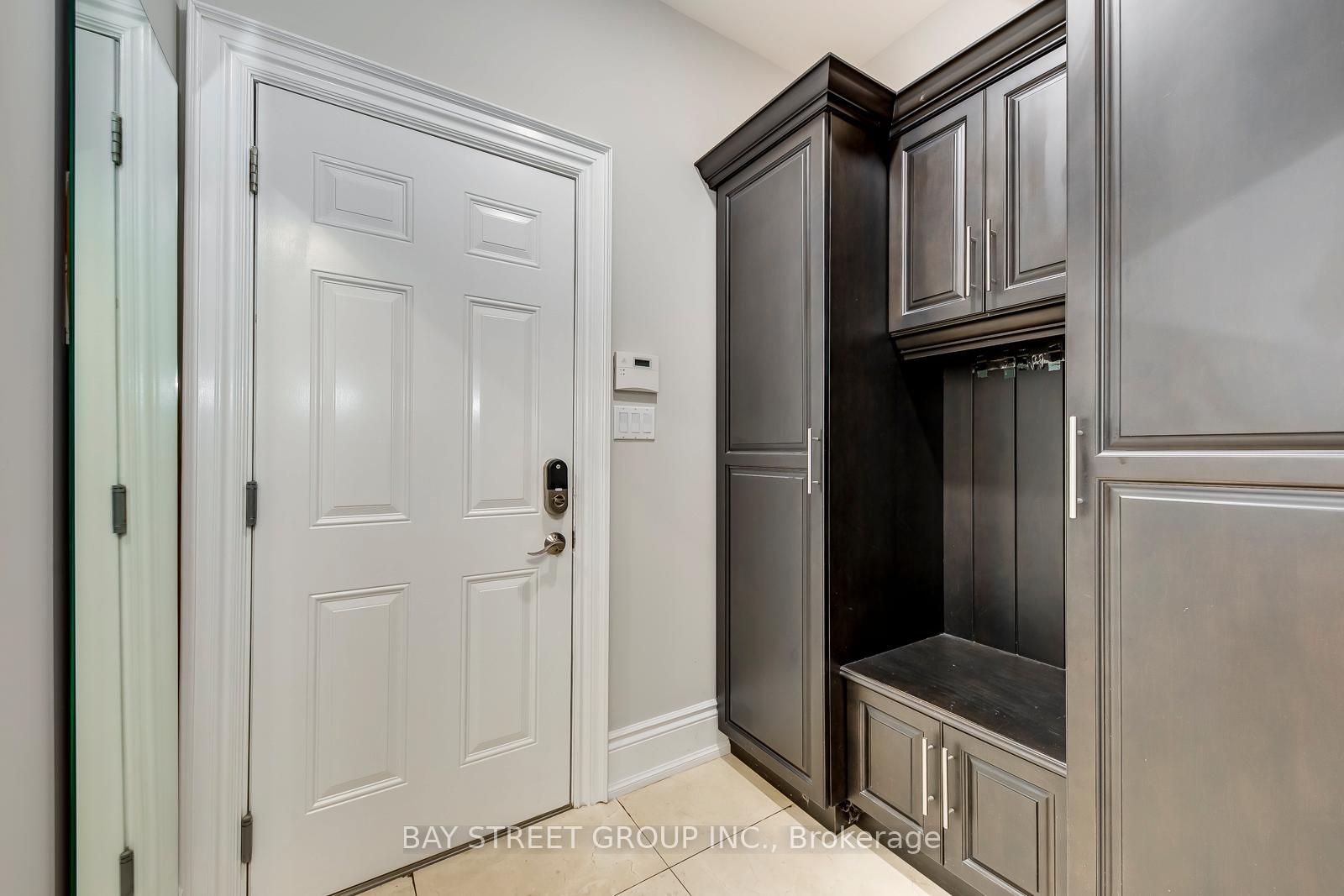 Photo 28 of 452 Avon Crescent, Oakville, Morrison — HOMEH
