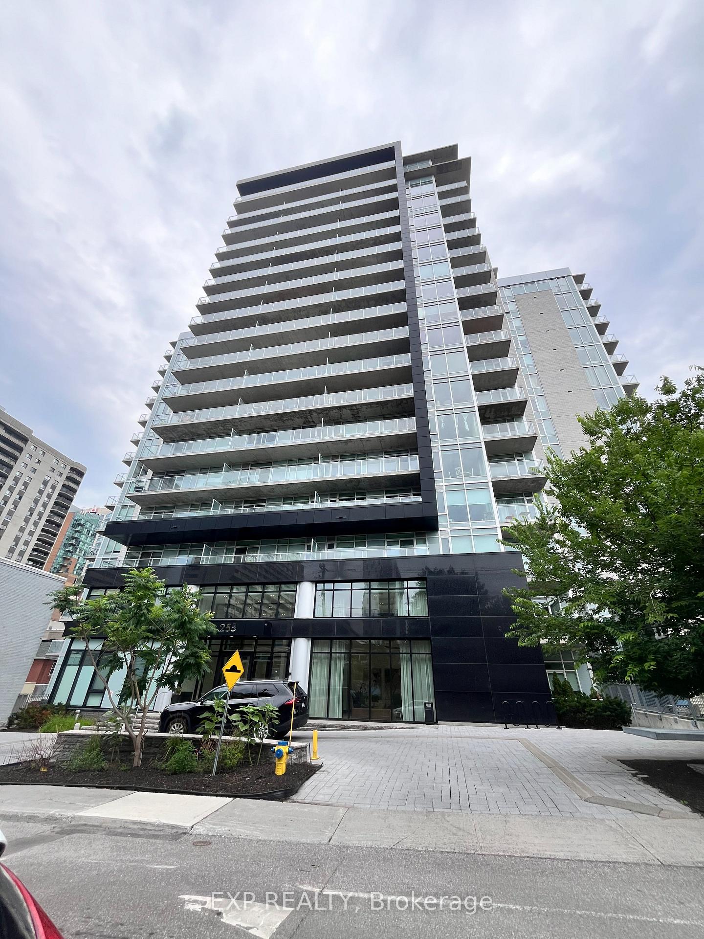 Photo 1 of Unit 212, 255 Bay Street, Ottawa, Ottawa Centre — HOMEH