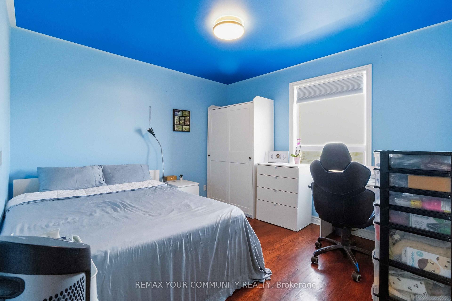 Photo 19 of 32 Kirknewton Road, Toronto, Caledonia-Fairbank — HOMEH
